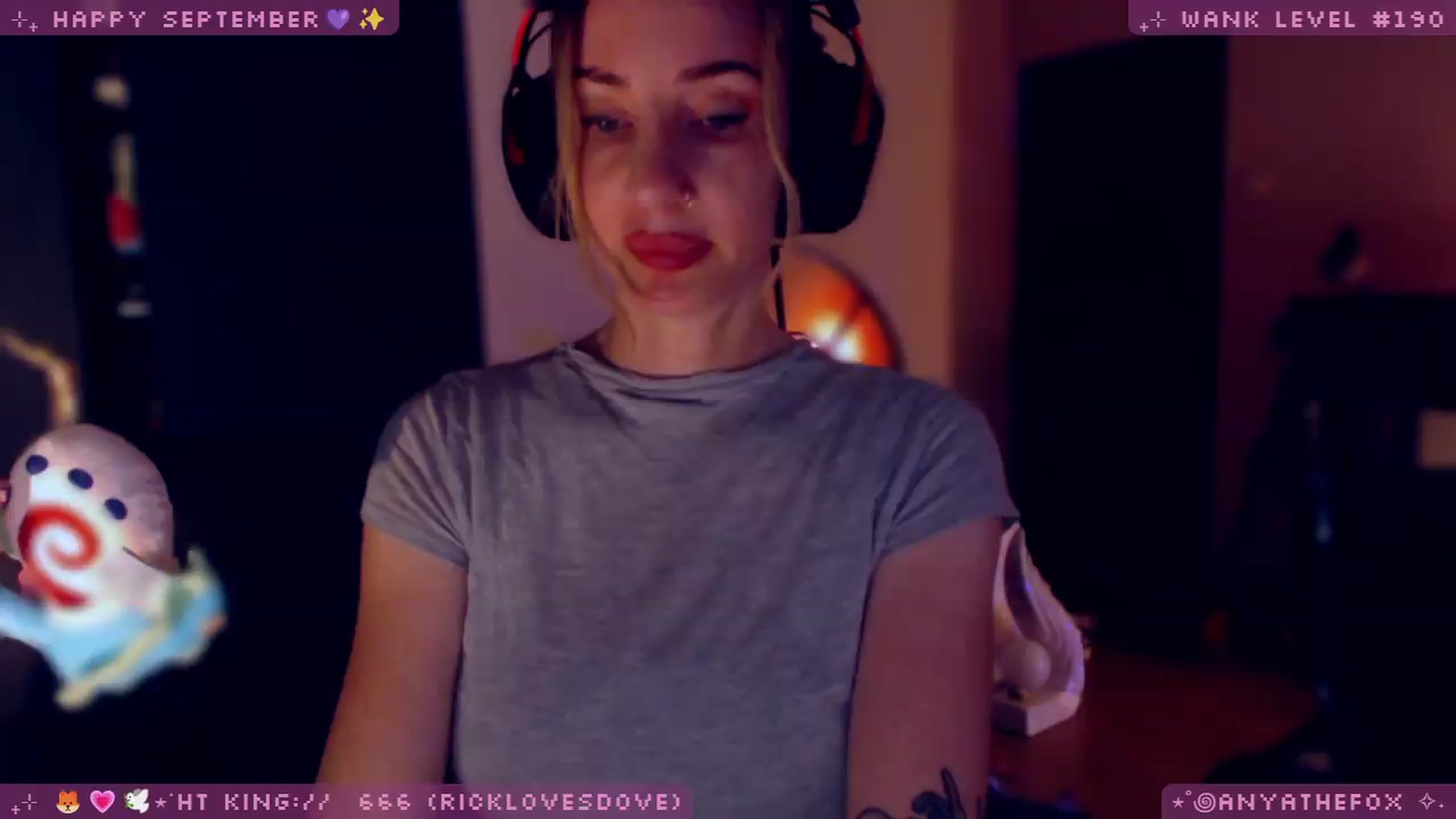 Gallery image thumbnail from LoveDove's myfreecams stream on, 09/27/2026, 09:22 image 5 of 20
