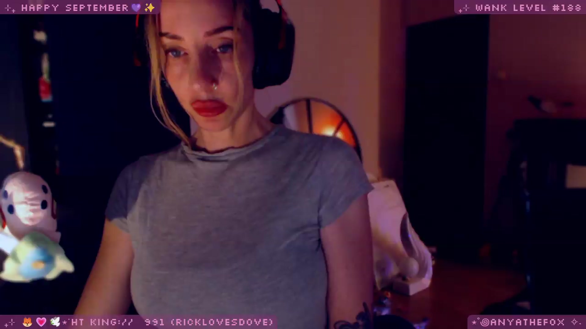 Gallery image thumbnail from LoveDove's myfreecams stream on, 09/27/2026, 09:22 image 9 of 20