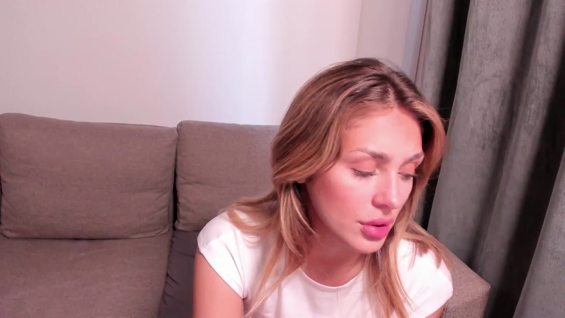 Gallery image thumbnail from LoveHarley's myfreecams stream on, 08/29/2024, 11:26 image 18 of 20