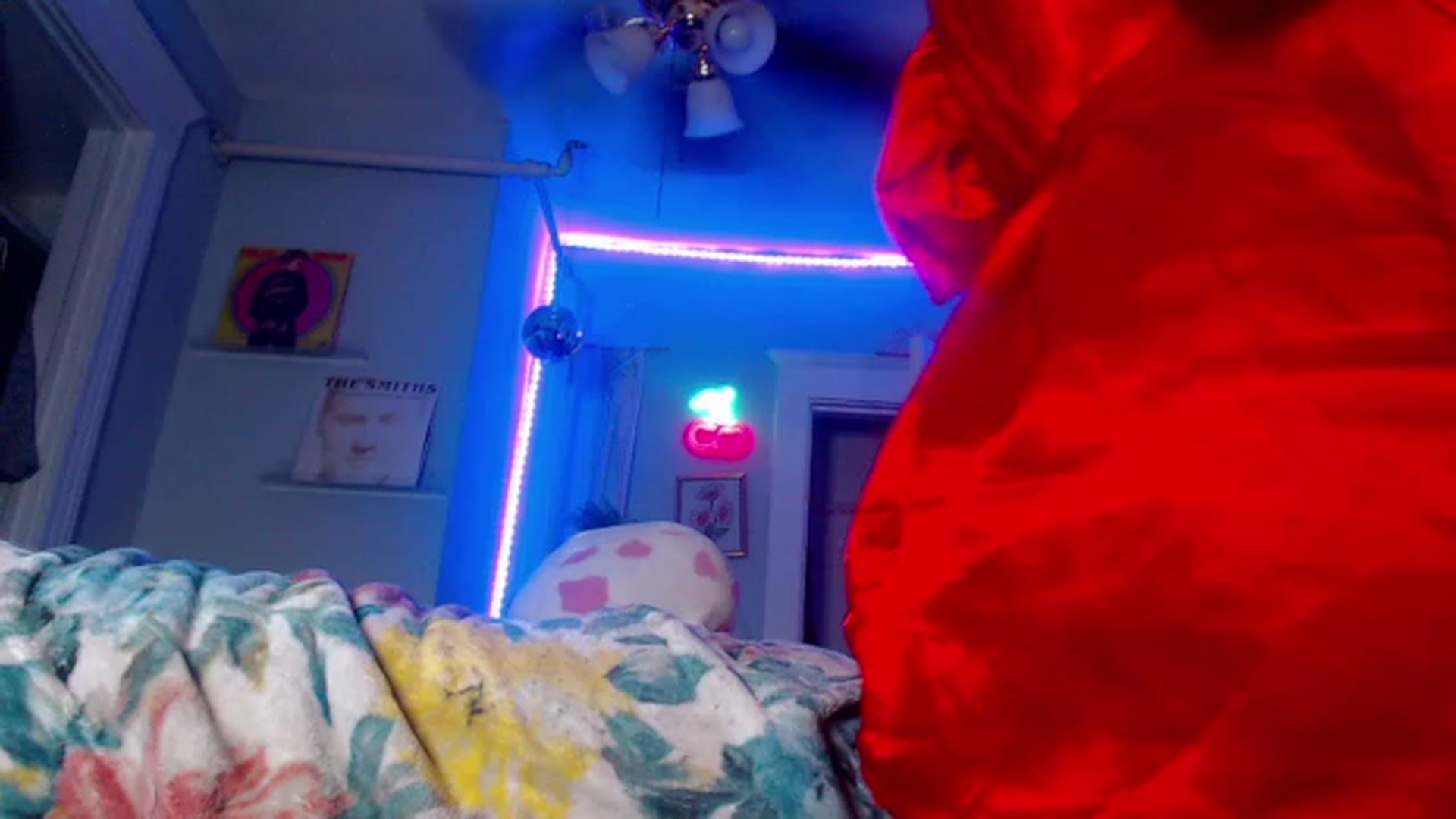 Gallery image thumbnail from LoveKylie's myfreecams stream on, 11/24/2022, 05:04 image 6 of 20