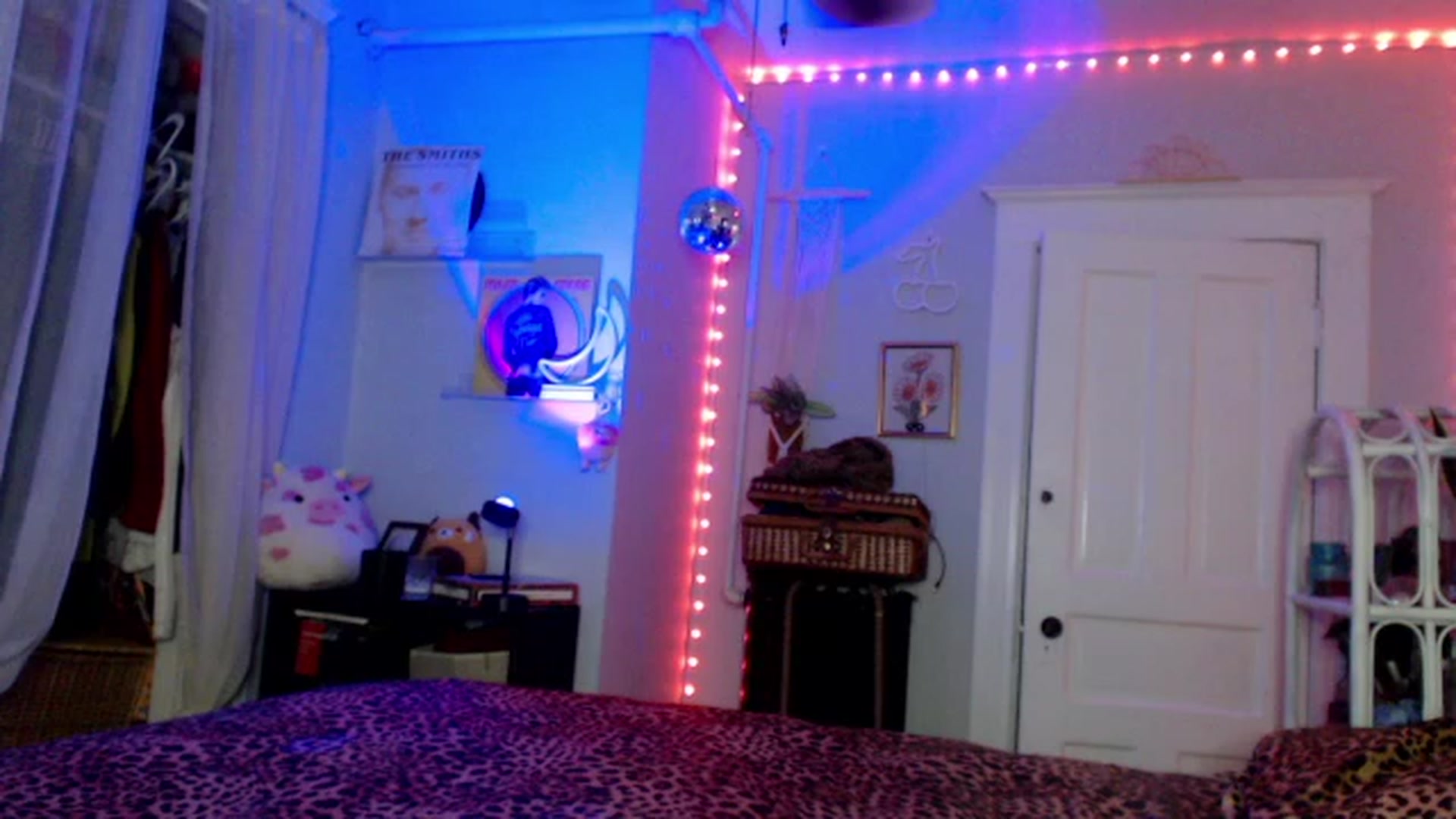 Gallery image thumbnail from LoveKylie's myfreecams stream on, 02/21/2023, 06:30 image 20 of 20