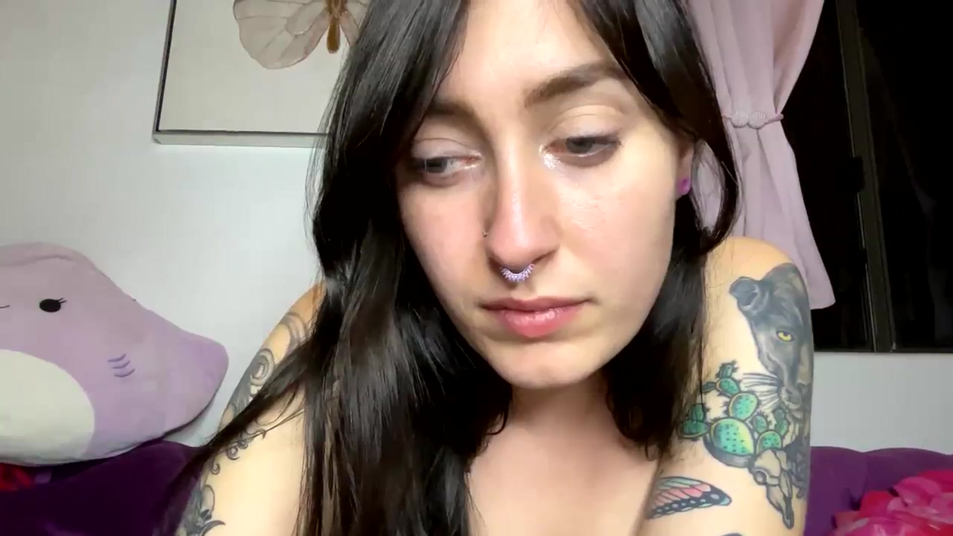 Gallery image thumbnail from LoveLondon's myfreecams stream on, 03/01/2024, 10:27 image 6 of 20