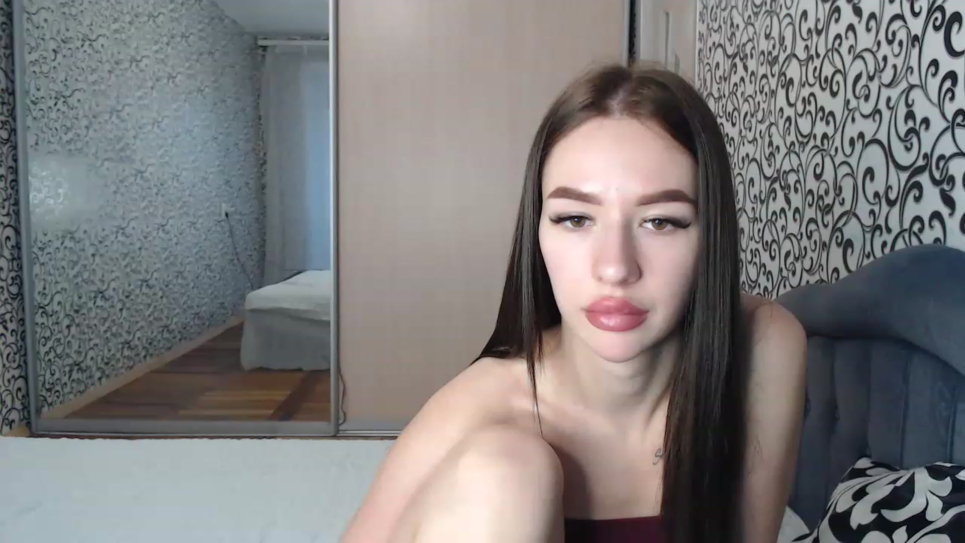 Gallery image thumbnail from LoveLovee111's myfreecams stream on, 01/28/2023, 14:00 image 19 of 20