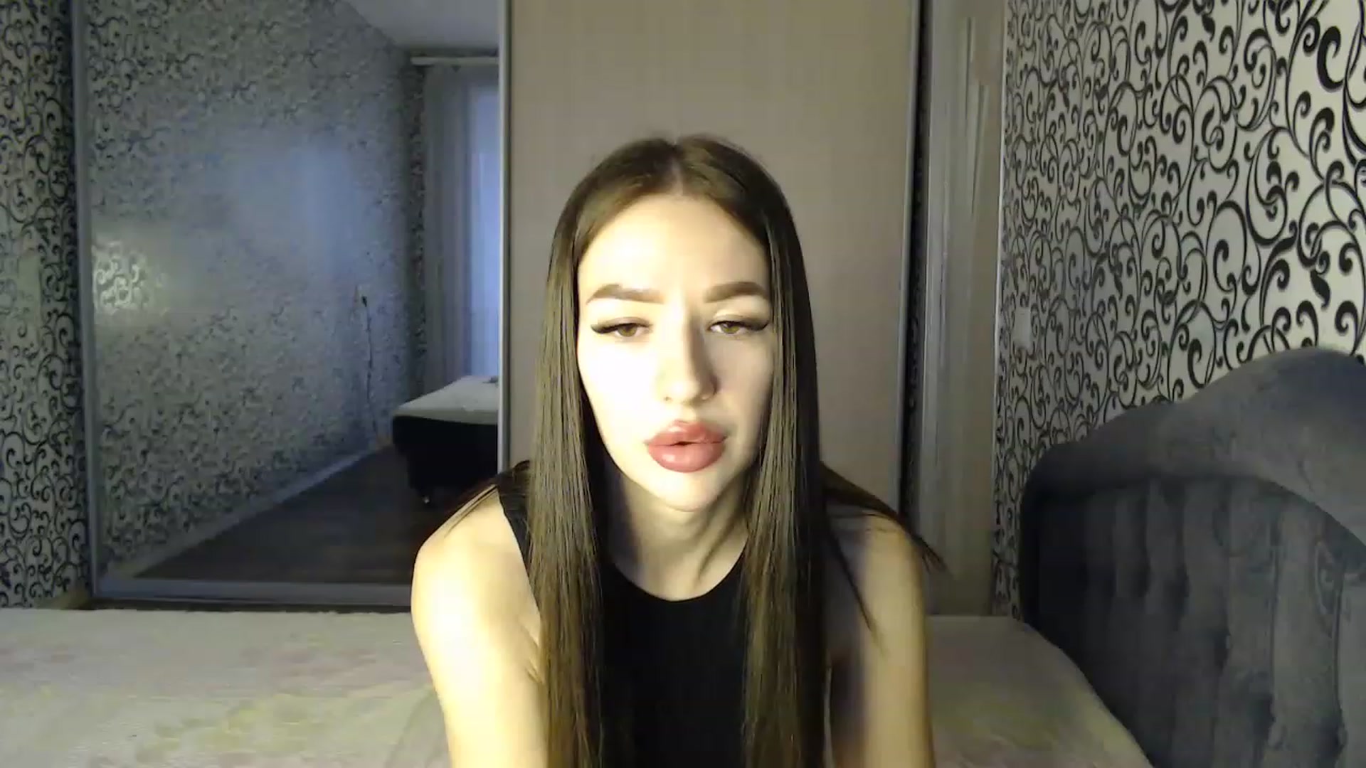Gallery image thumbnail from LoveLovee111's myfreecams stream on, 02/17/2023, 14:15 image 7 of 20
