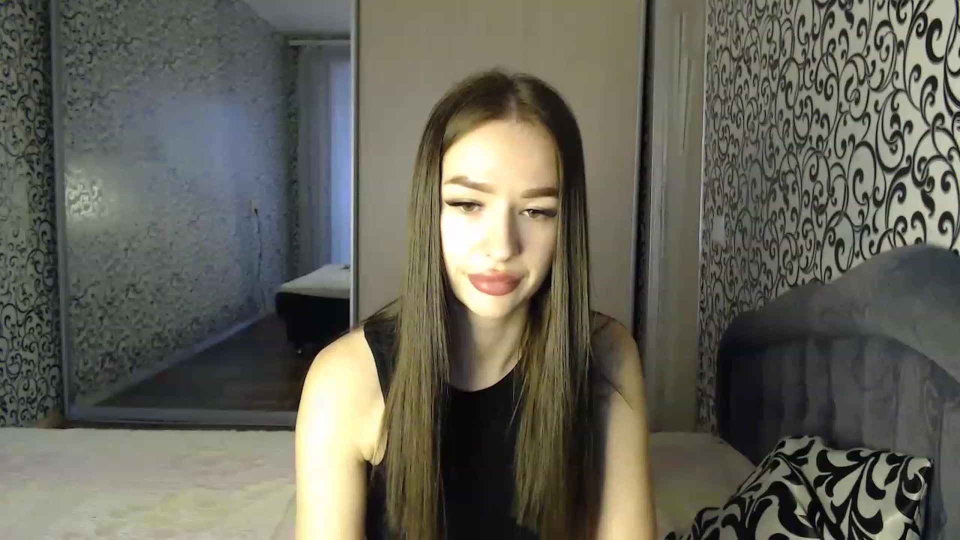 Gallery image thumbnail from LoveLovee111's myfreecams stream on, 02/17/2023, 14:15 image 15 of 20