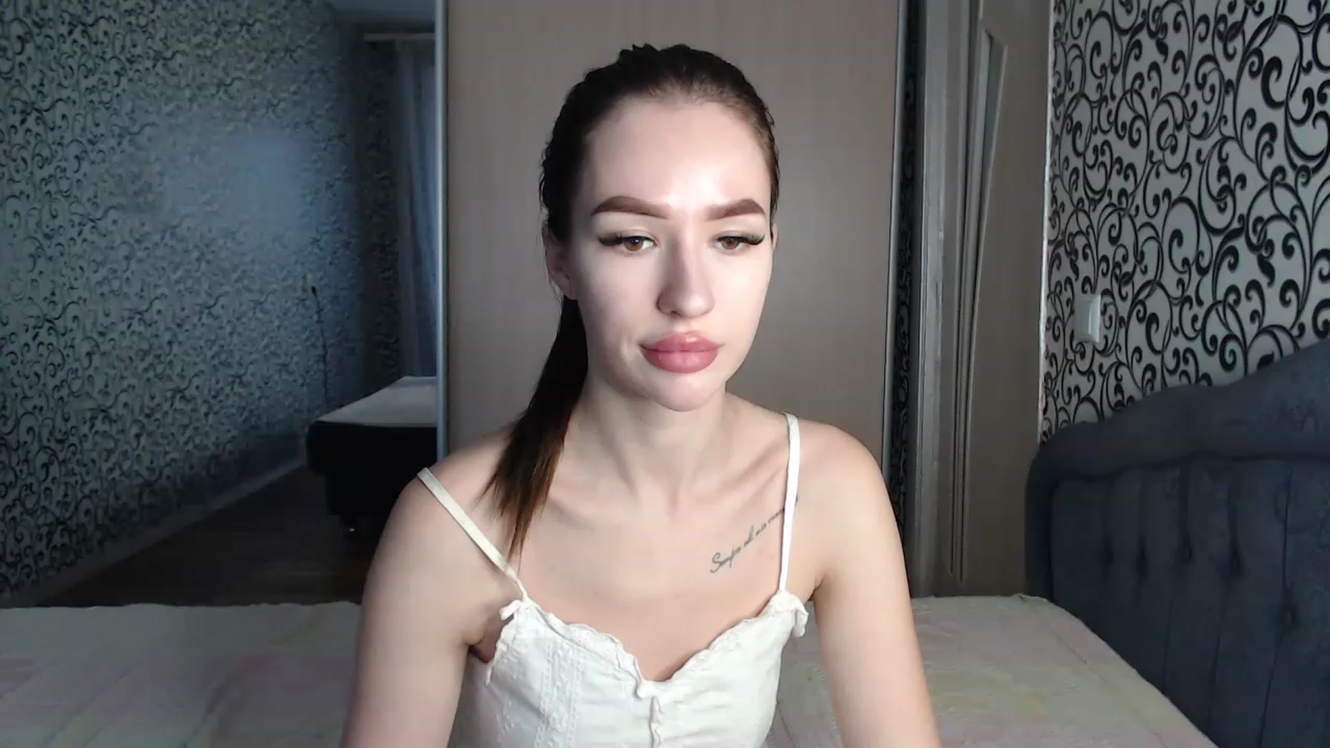 Gallery image thumbnail from LoveLovee111's myfreecams stream on, 03/03/2023, 14:48 image 14 of 20