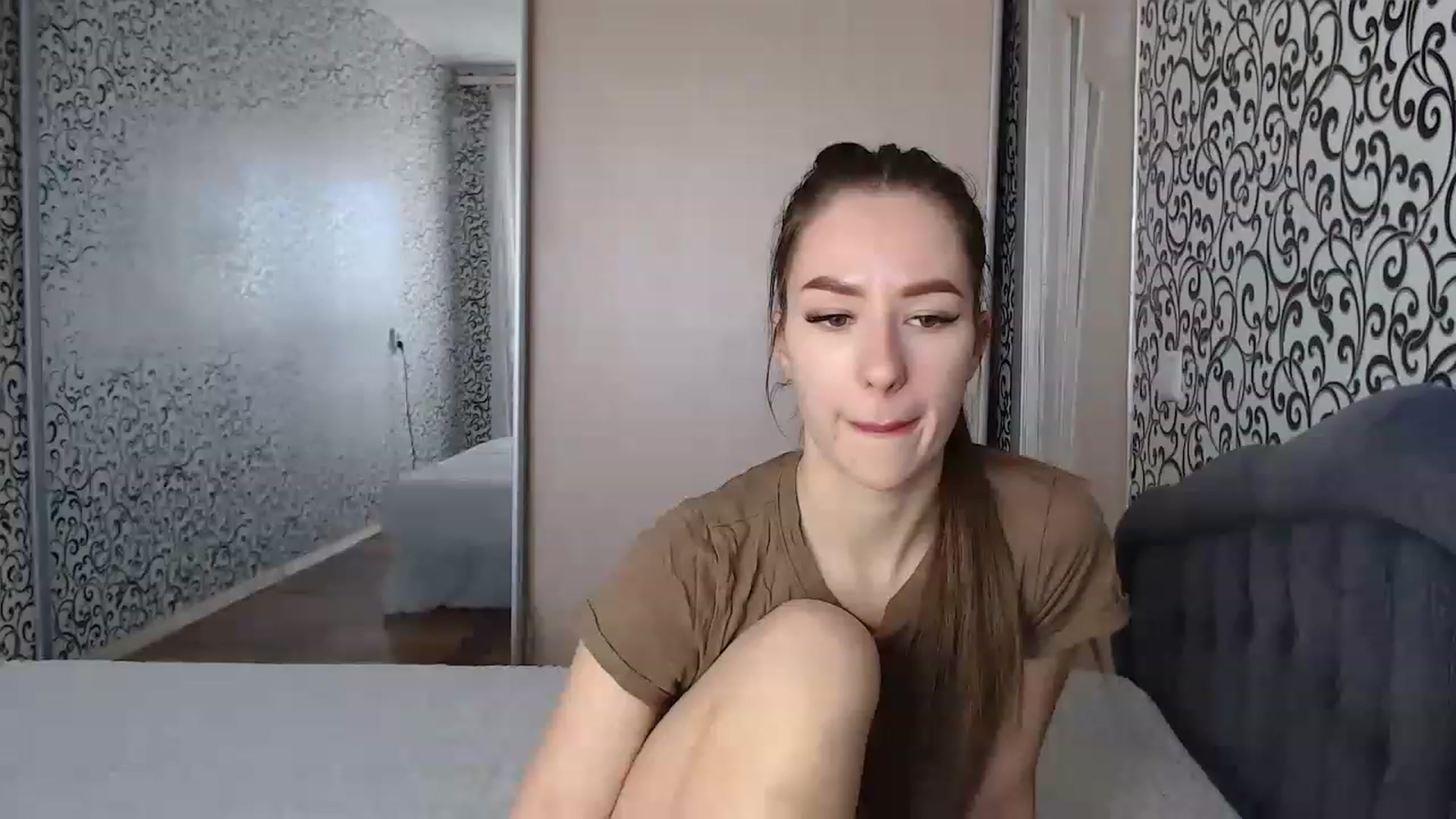 Gallery image thumbnail from LoveLovee111's myfreecams stream on, 03/13/2023, 13:19 image 12 of 20