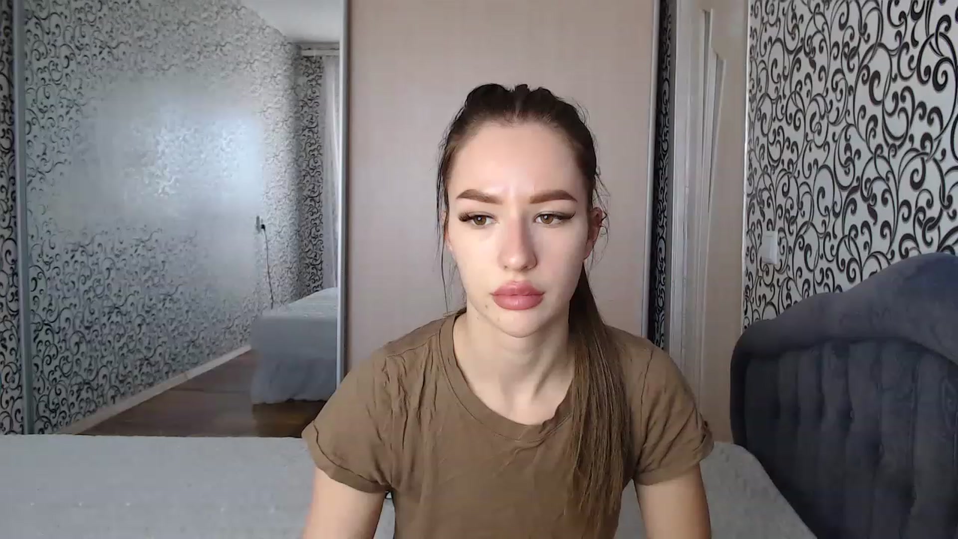Gallery image thumbnail from LoveLovee111's myfreecams stream on, 03/13/2023, 13:19 image 3 of 20