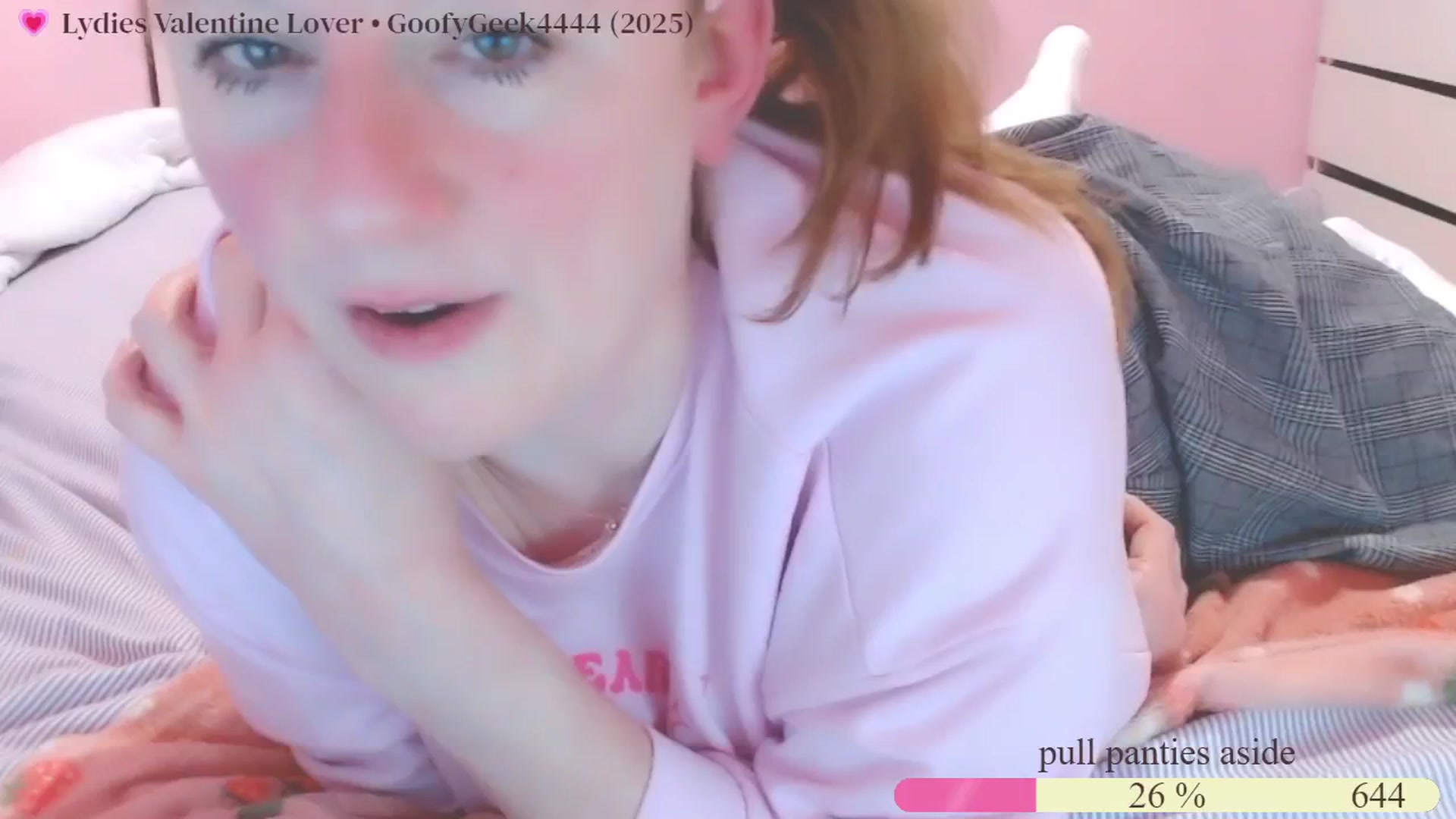 Gallery image thumbnail from LoveNote's myfreecams stream on, 02/07/2025, 22:27 image 11 of 20