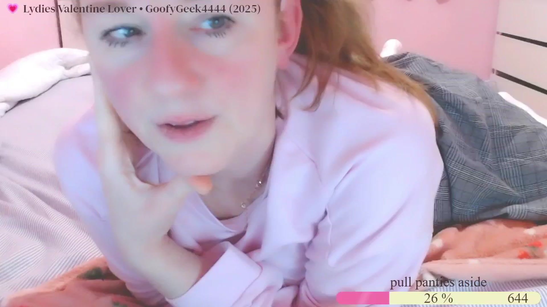 Gallery image thumbnail from LoveNote's myfreecams stream on, 02/07/2025, 22:27 image 12 of 20