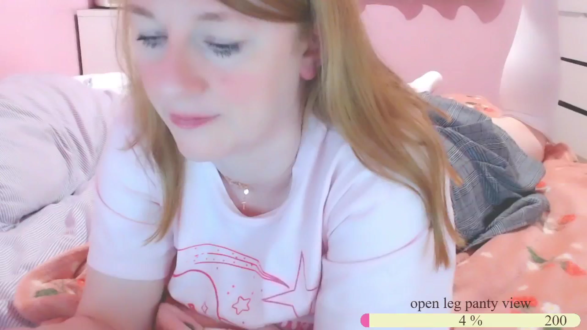 Gallery image thumbnail from LoveNote's myfreecams stream on, 02/08/2025, 23:32 image 3 of 20
