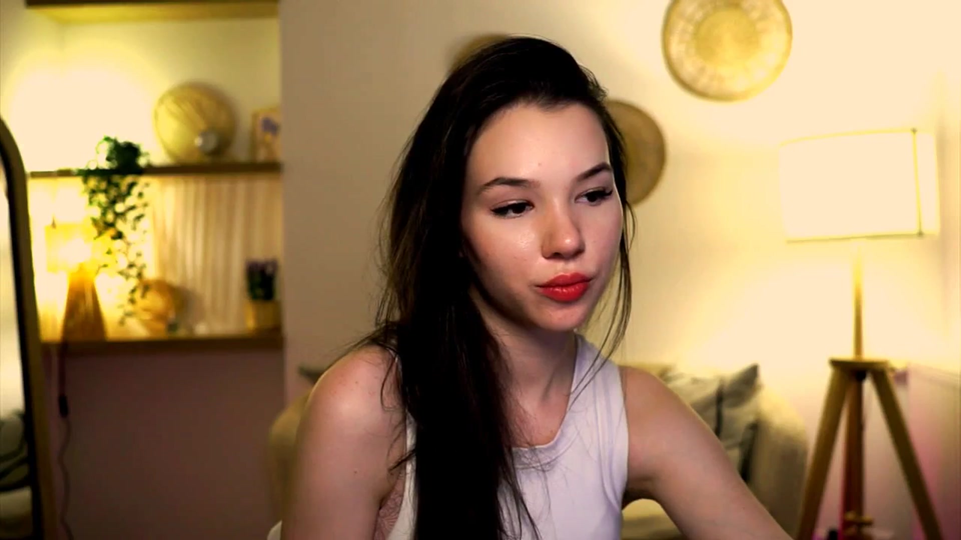 Gallery image thumbnail from LovePilll's myfreecams stream on, 05/10/2025, 18:14 image 20 of 20