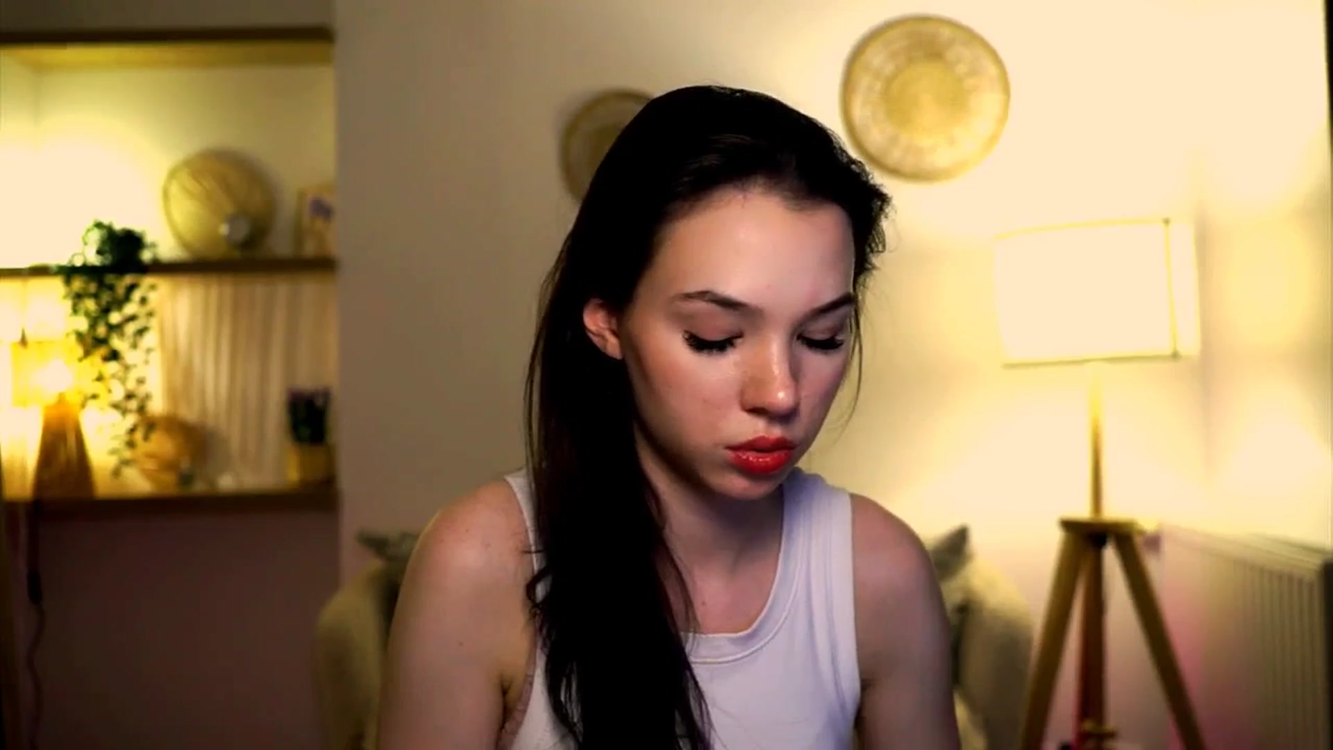 Gallery image thumbnail from LovePilll's myfreecams stream on, 05/10/2025, 18:14 image 7 of 20