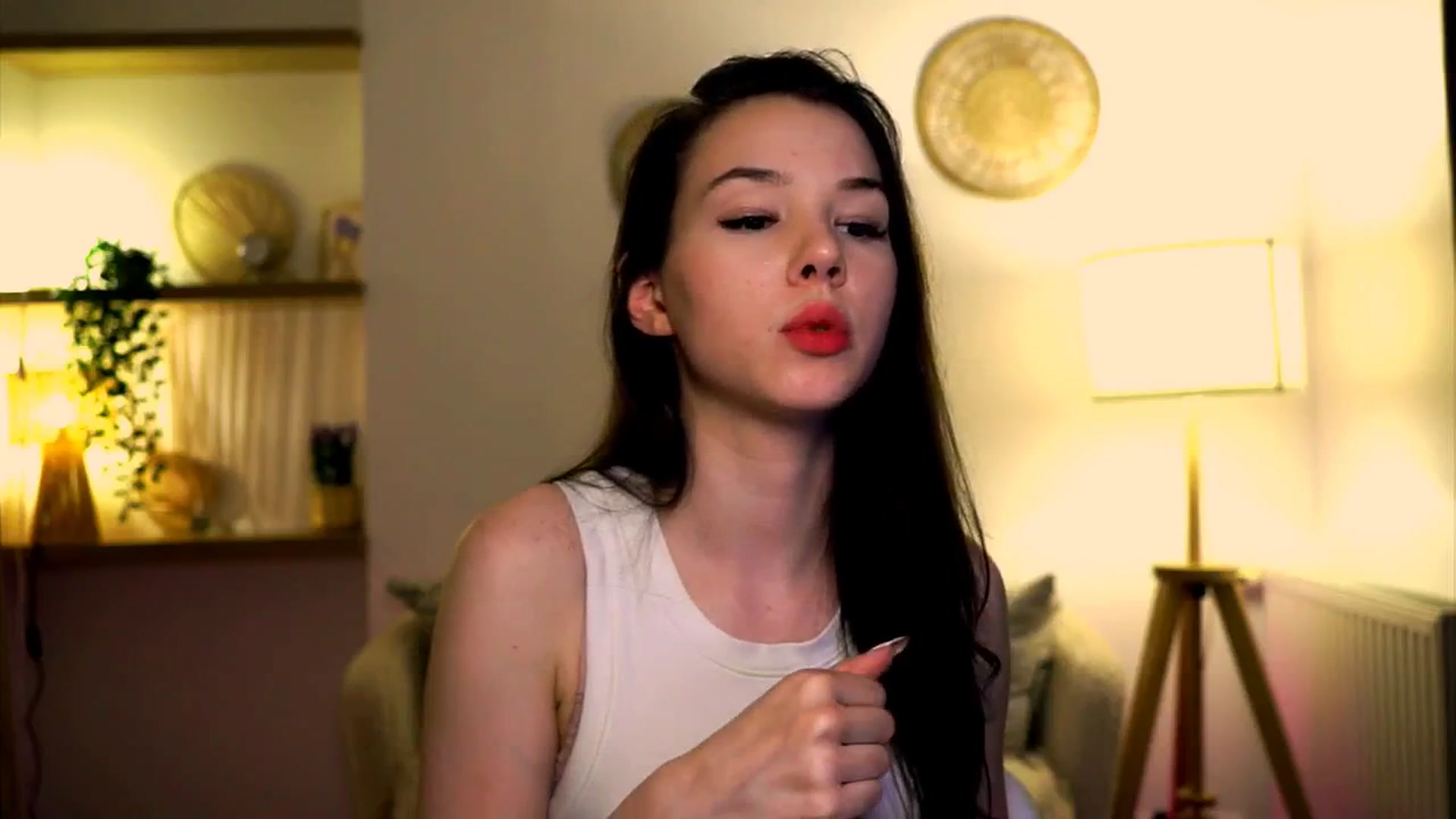 Gallery image thumbnail from LovePilll's myfreecams stream on, 05/10/2025, 18:14 image 3 of 20