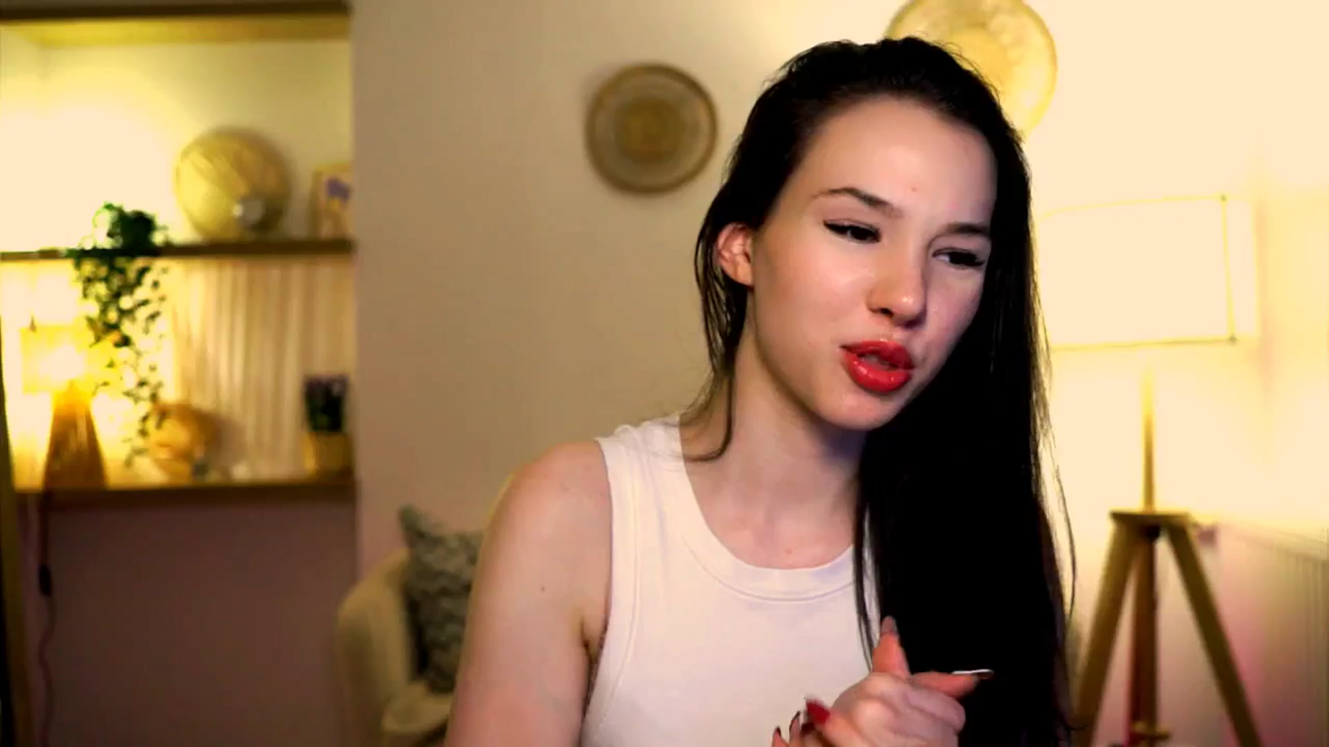 Gallery image thumbnail from LovePilll's myfreecams stream on, 05/10/2025, 21:32 image 10 of 20