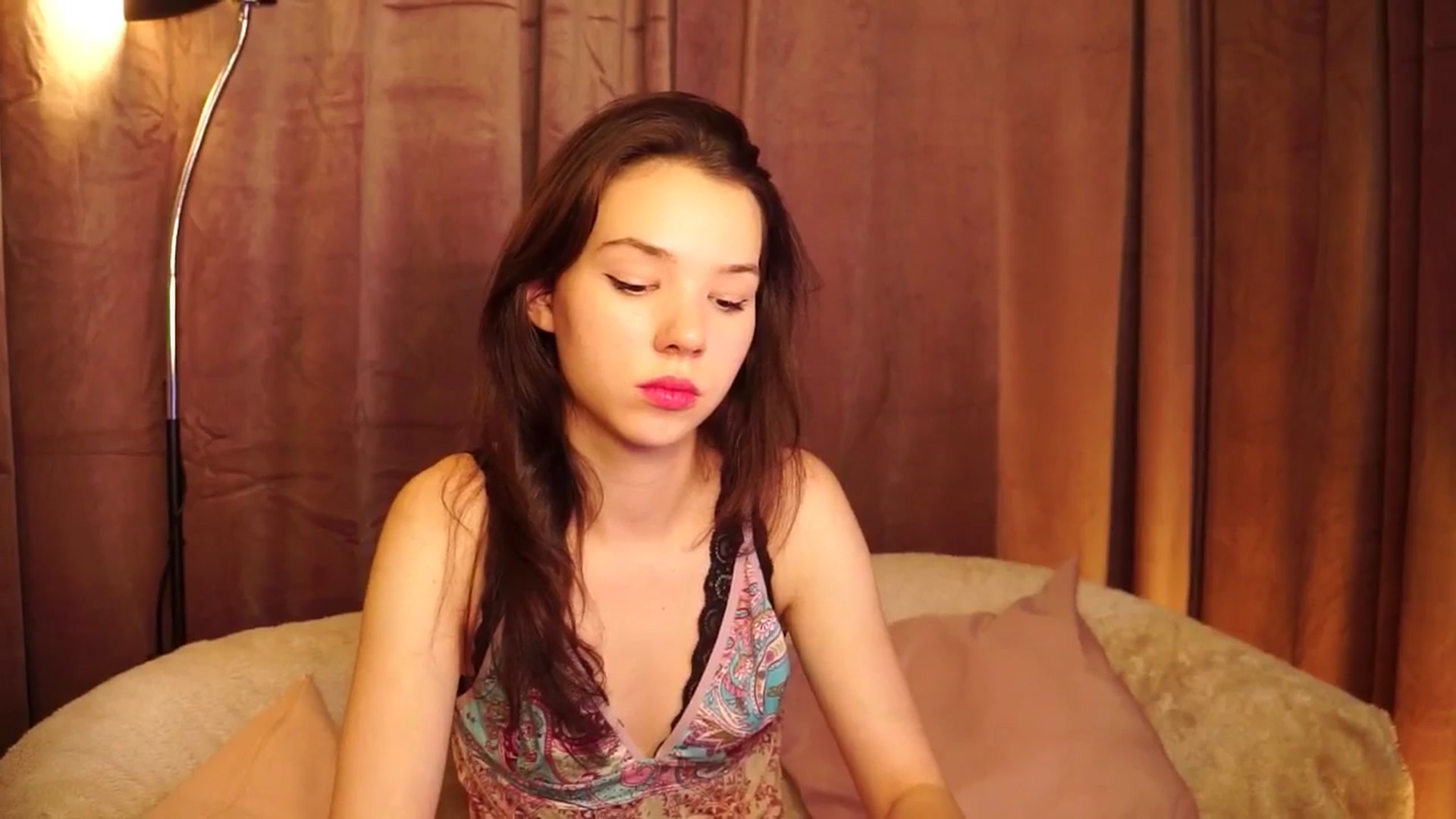 Gallery image thumbnail from LovePilll's myfreecams stream on, 08/16/2025, 19:18 image 16 of 20