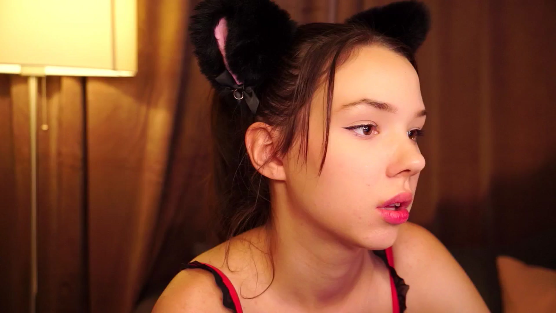 Gallery image thumbnail from LovePilll's myfreecams stream on, 08/27/2025, 23:57 image 18 of 20
