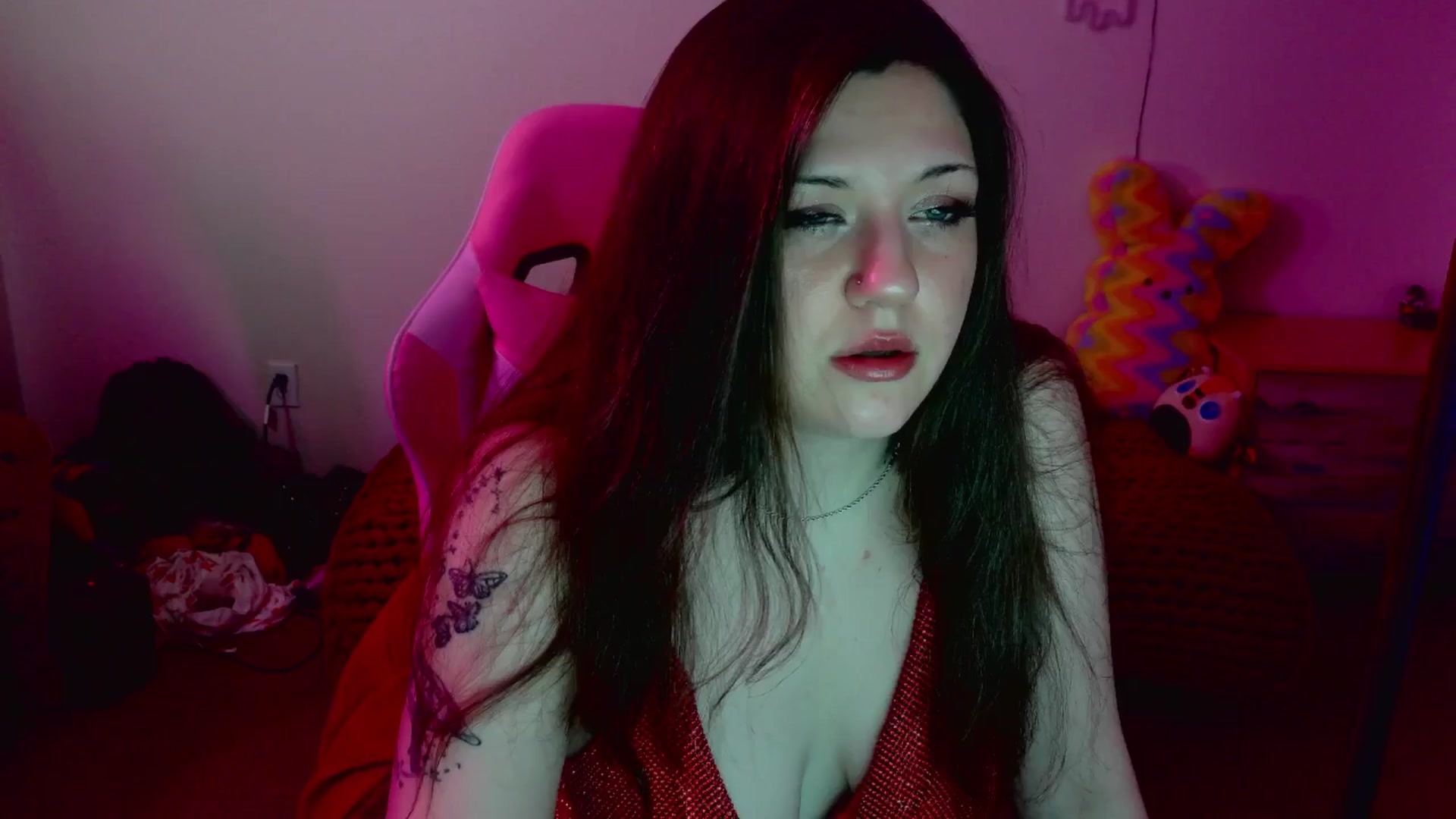 Gallery image thumbnail from LoveSaturnxo's myfreecams stream on, 12/21/2025, 12:41 image 13 of 20