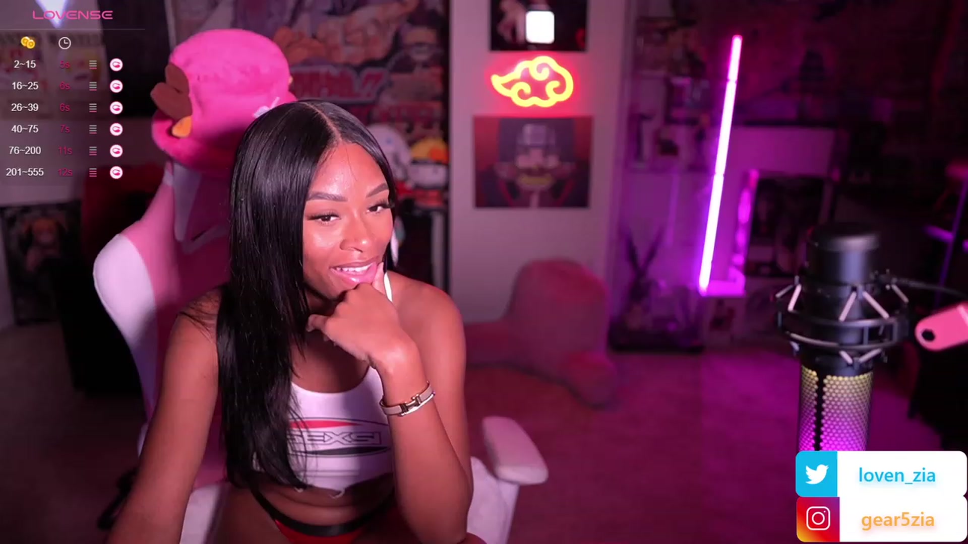 Gallery image thumbnail from LoveZia's myfreecams stream on, 09/25/2023, 04:53 image 18 of 20