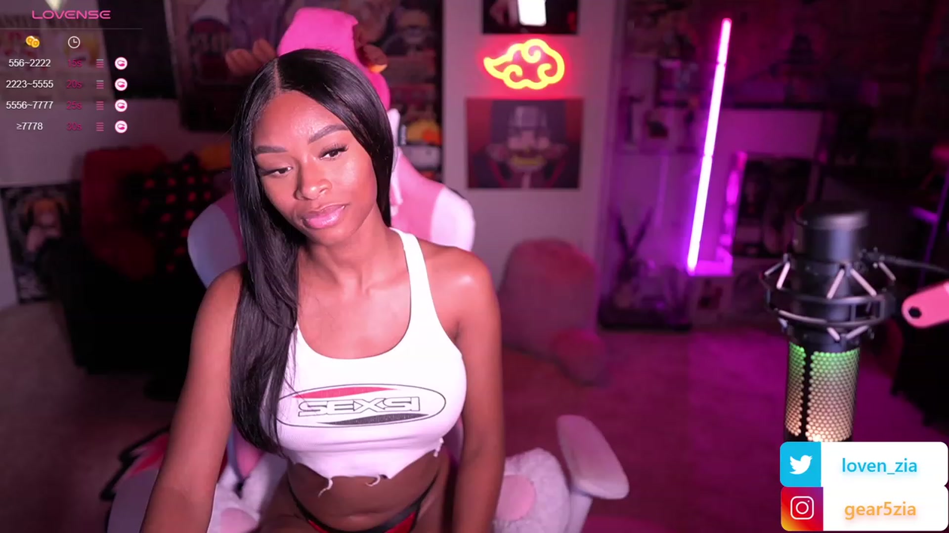 Gallery image thumbnail from LoveZia's myfreecams stream on, 09/25/2023, 05:18 image 20 of 20