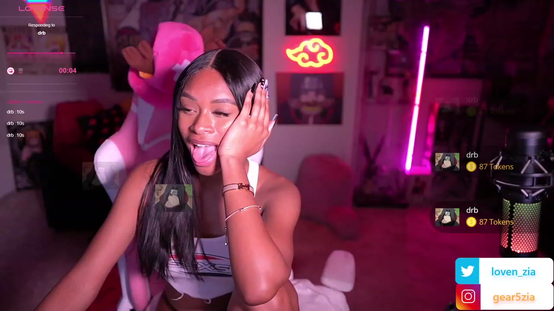 Gallery image thumbnail from LoveZia's myfreecams stream on, 09/25/2023, 08:45 image 14 of 20