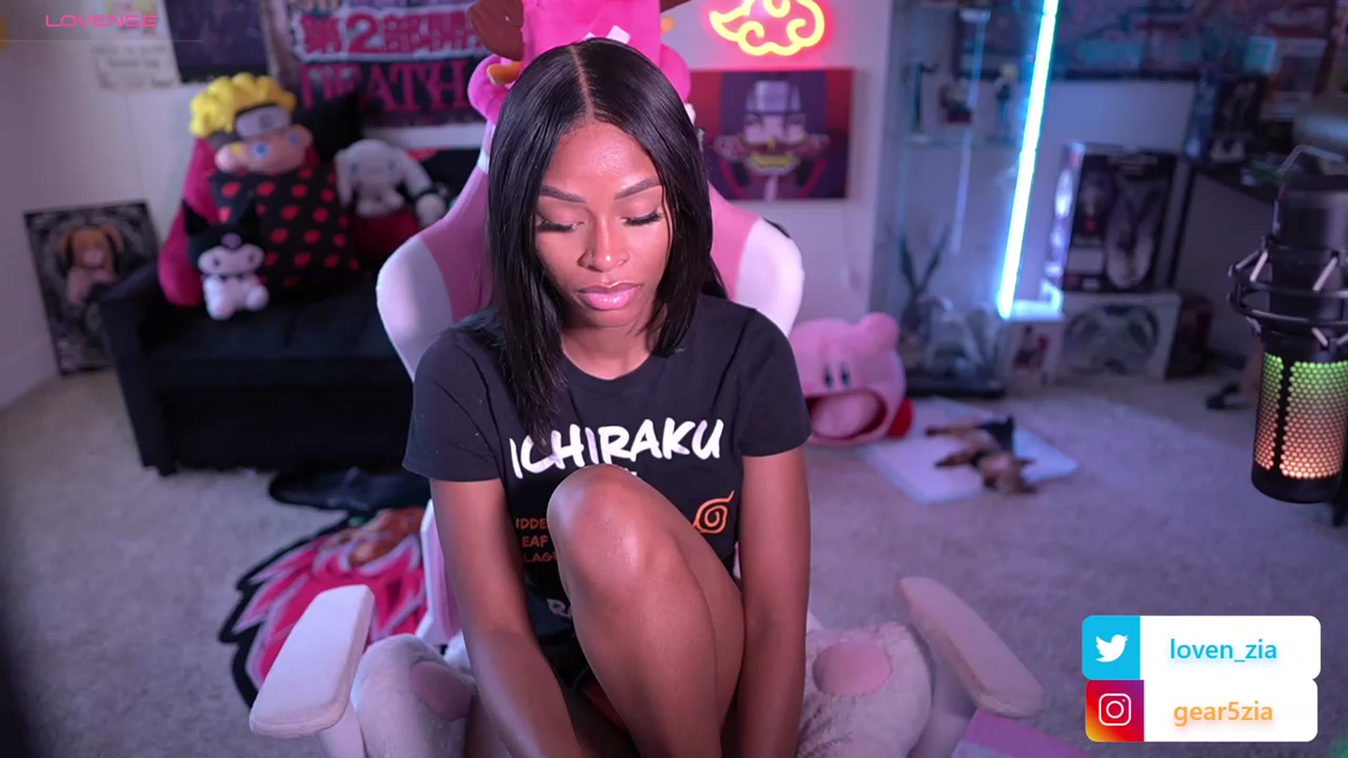 Gallery image thumbnail from LoveZia's myfreecams stream on, 09/28/2023, 20:09 image 9 of 20