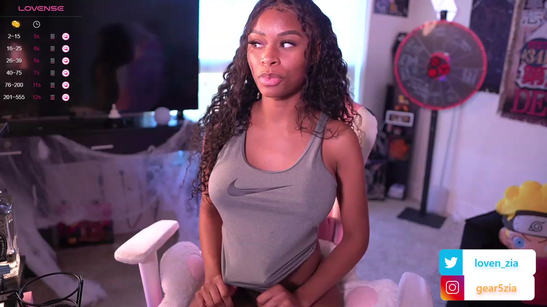 Gallery image thumbnail from LoveZia's myfreecams stream on, 10/16/2023, 20:35 image 19 of 20