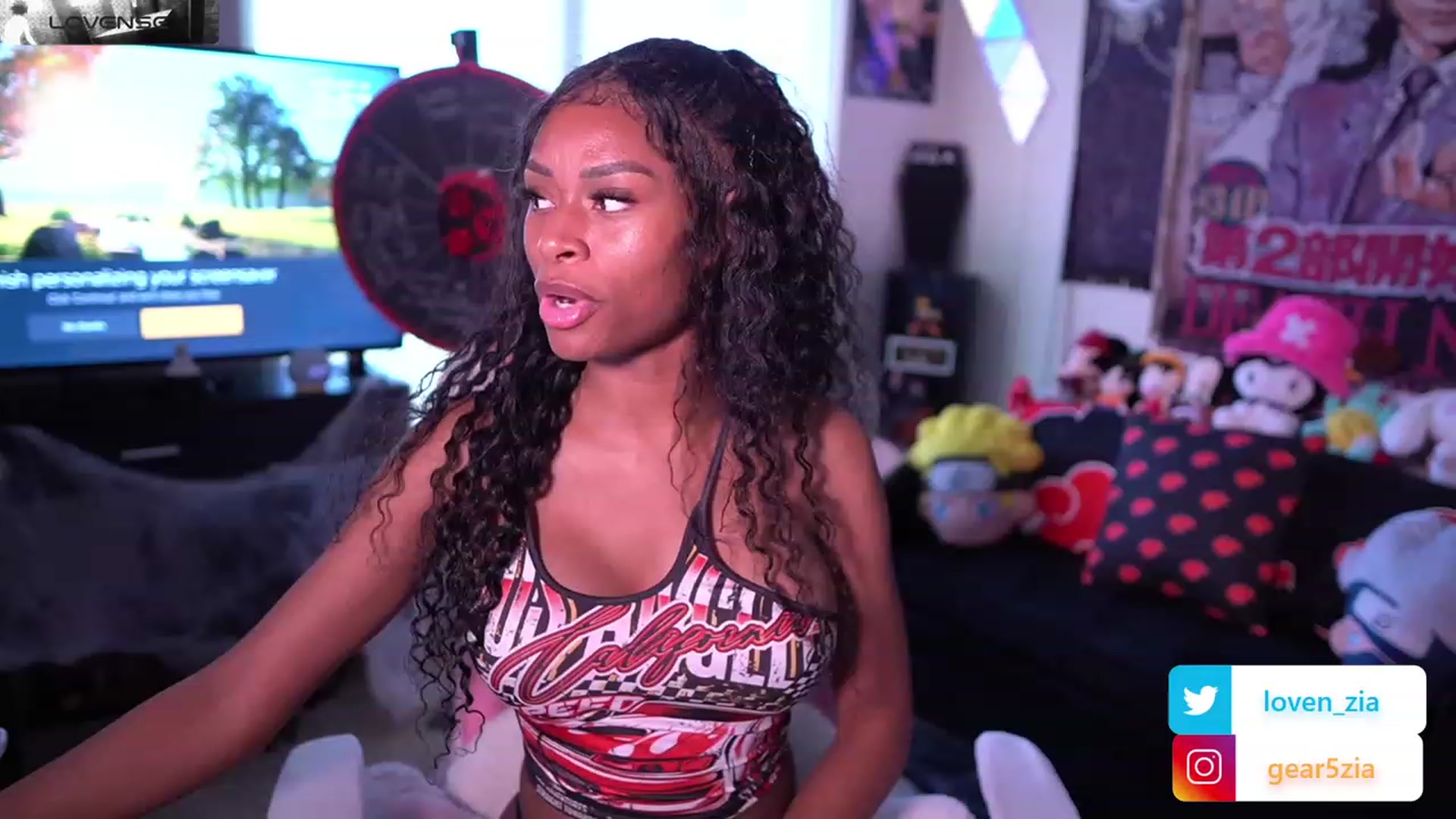 Gallery image thumbnail from LoveZia's myfreecams stream on, 10/18/2023, 20:17 image 11 of 20