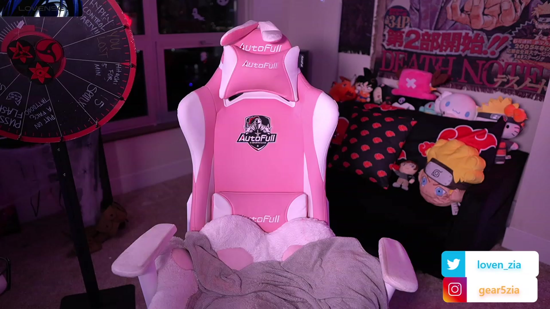 Gallery image thumbnail from LoveZia's myfreecams stream on, 10/20/2023, 06:08 image 12 of 20