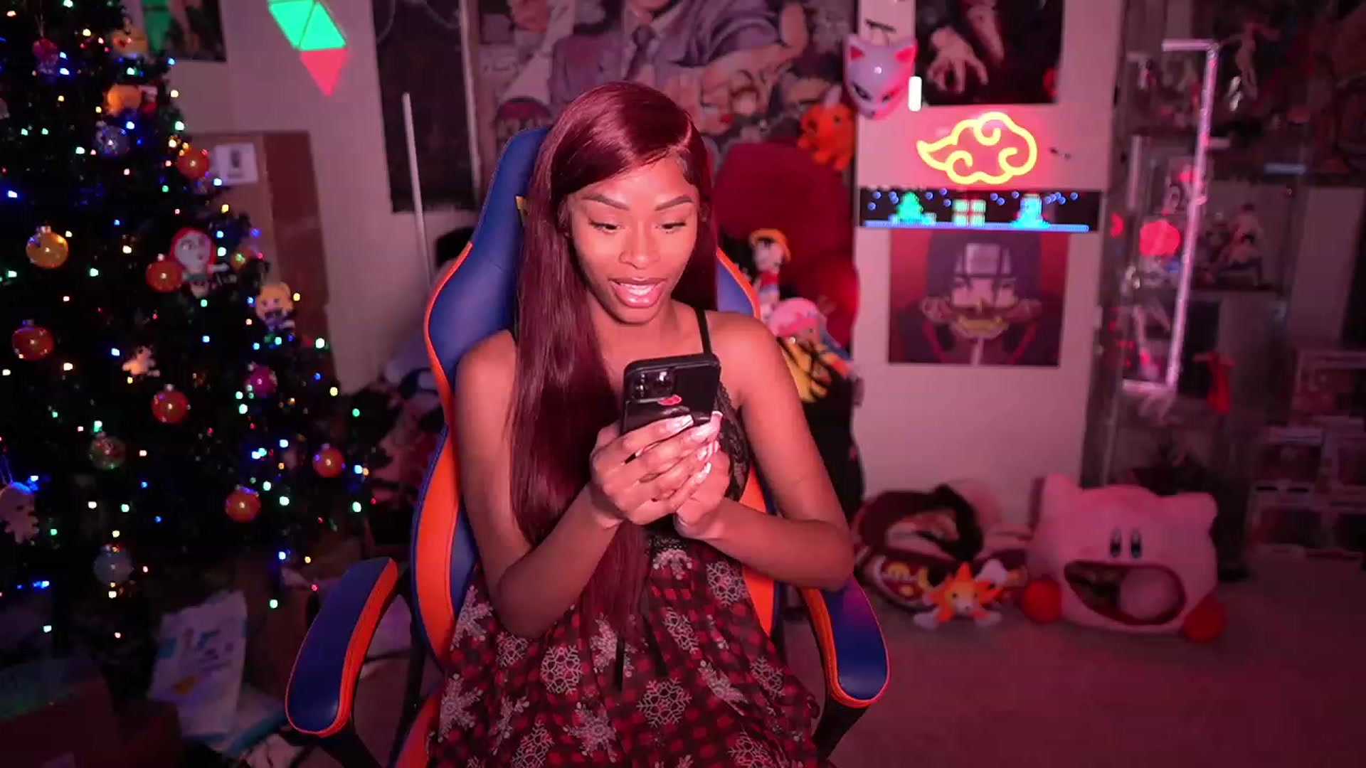 Gallery image thumbnail from LoveZia's myfreecams stream on, 12/19/2023, 06:09 image 9 of 20