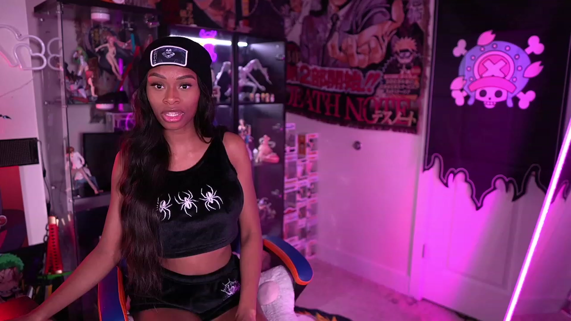 Gallery image thumbnail from LoveZia's myfreecams stream on, 01/19/2024, 04:58 image 4 of 20