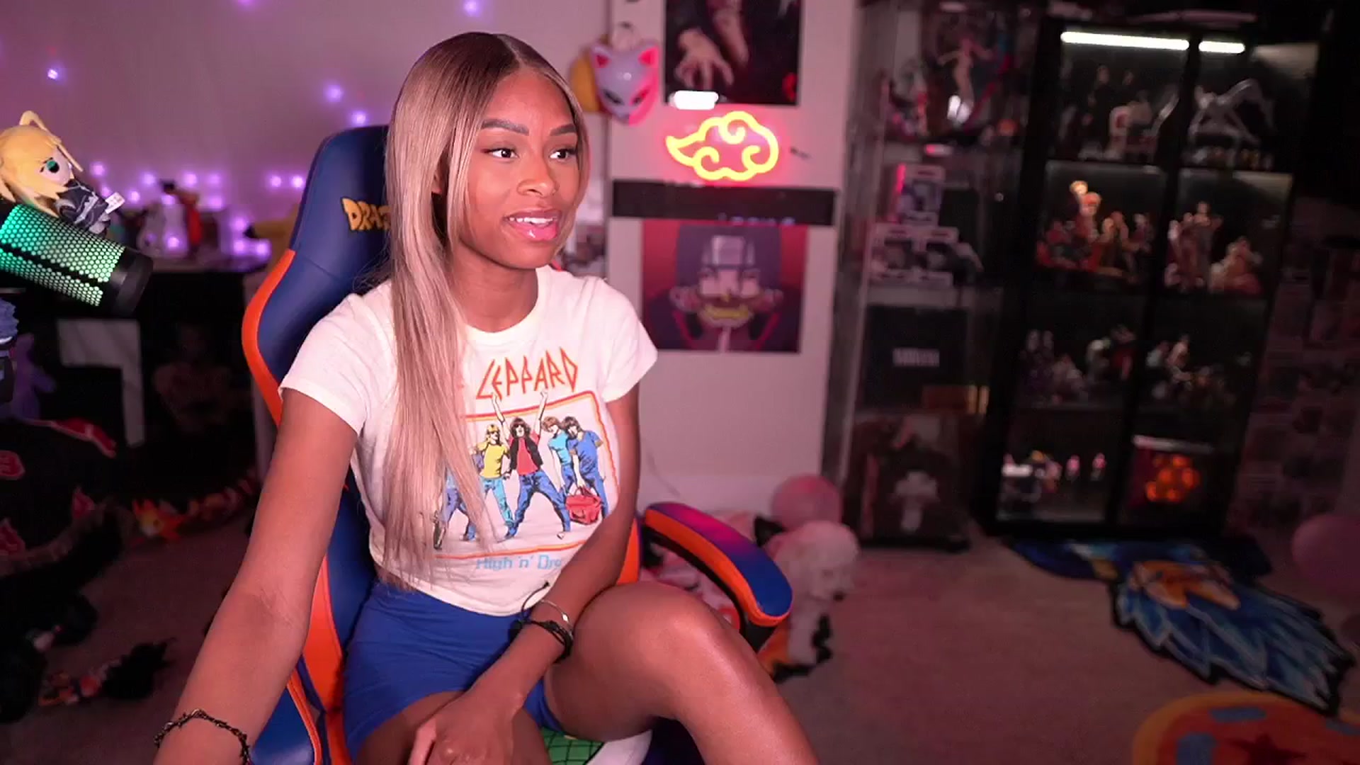 Gallery image thumbnail from LoveZia's myfreecams stream on, 04/23/2024, 03:02 image 9 of 20