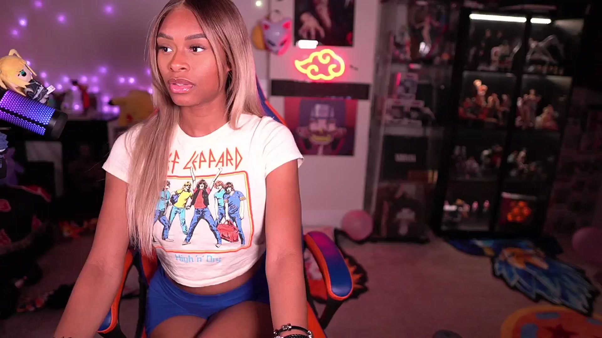 Gallery image thumbnail from LoveZia's myfreecams stream on, 04/23/2024, 03:02 image 7 of 20