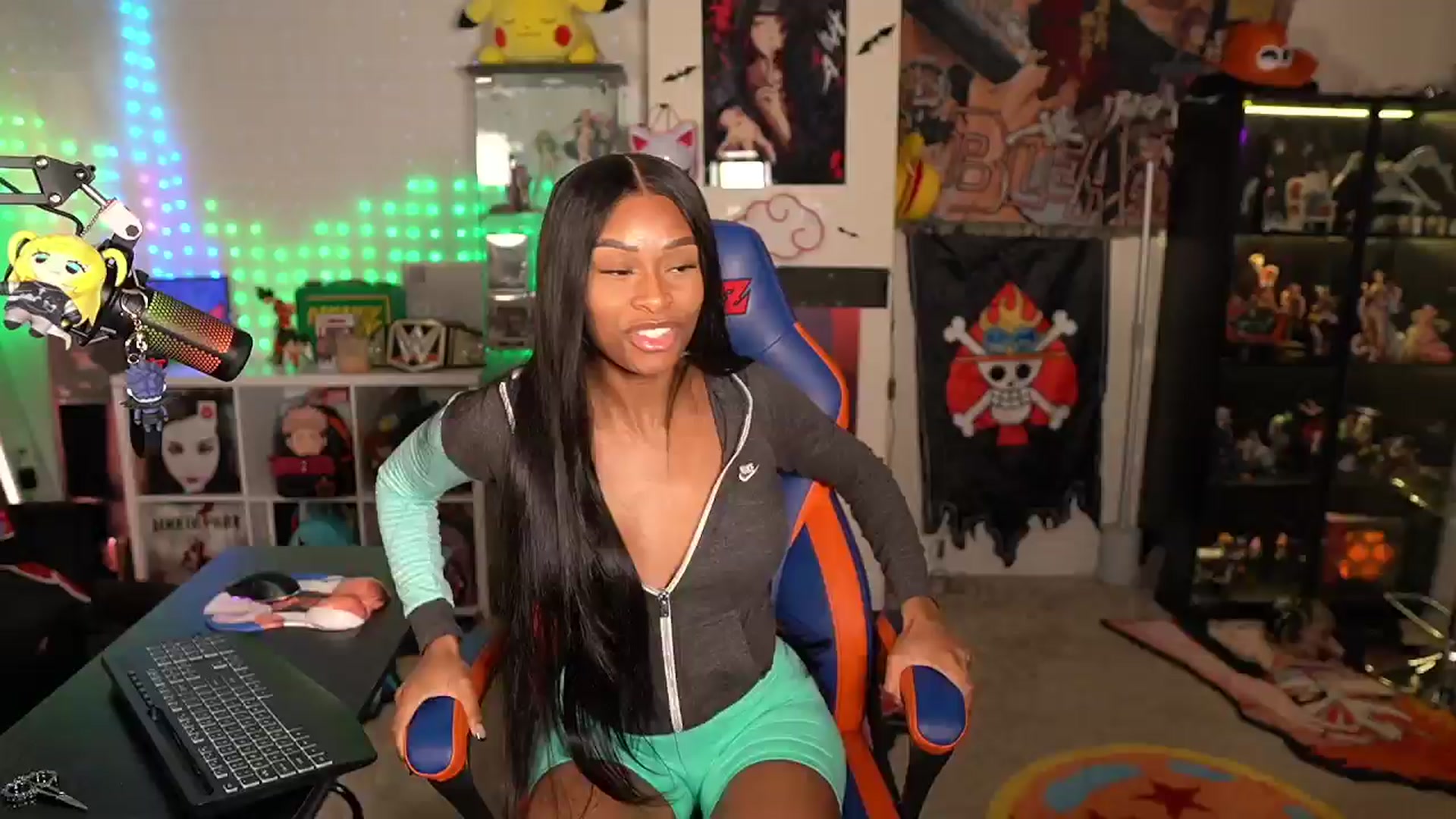 Gallery image thumbnail from LoveZia's myfreecams stream on, 05/03/2024, 02:19 image 9 of 20