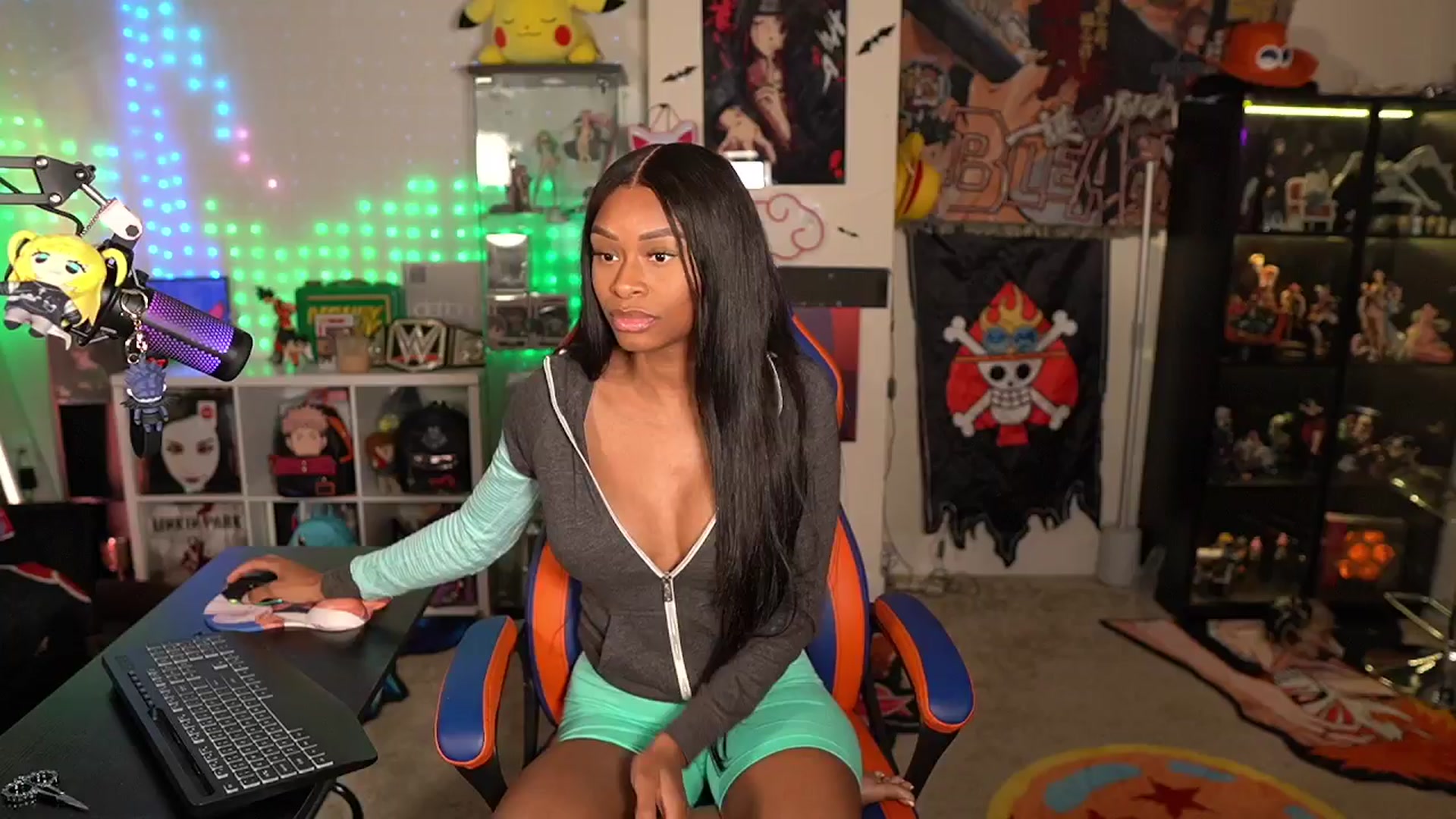 Gallery image thumbnail from LoveZia's myfreecams stream on, 05/03/2024, 02:19 image 8 of 20