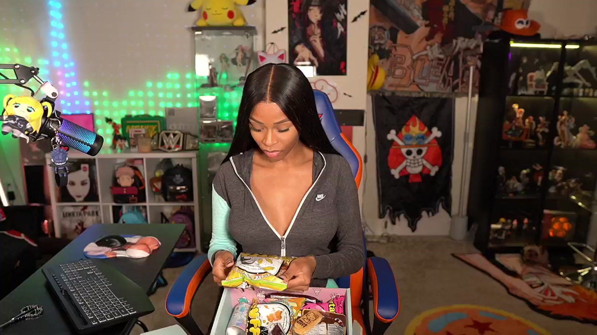 Gallery image thumbnail from LoveZia's myfreecams stream on, 05/03/2024, 02:19 image 18 of 20