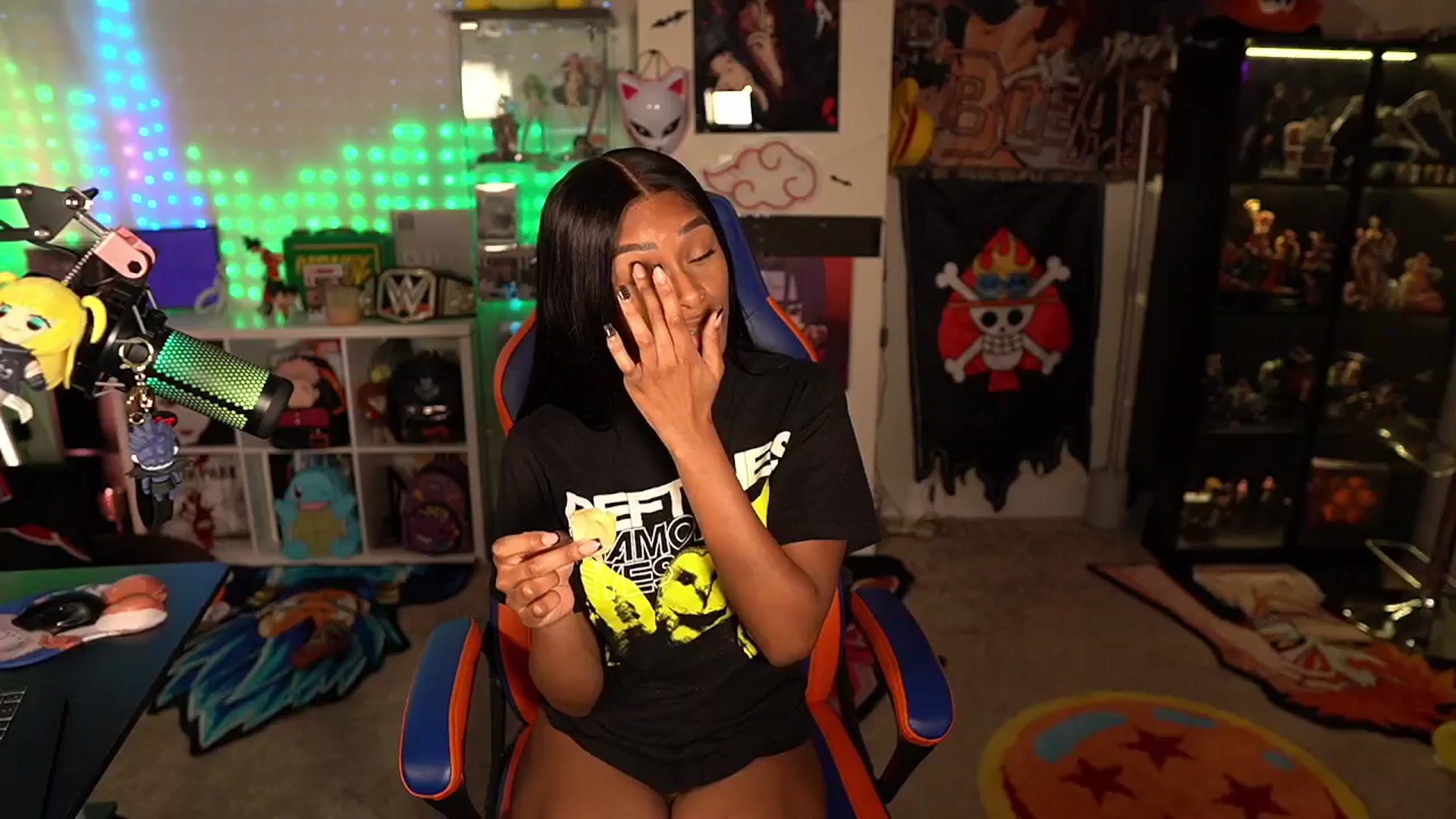 Gallery image thumbnail from LoveZia's myfreecams stream on, 05/03/2024, 06:23 image 12 of 20