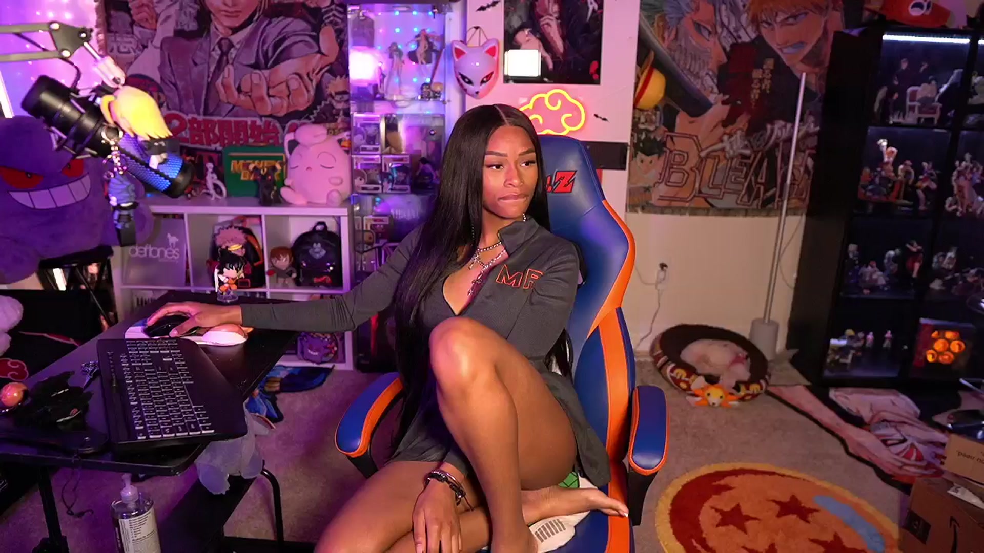 Gallery image thumbnail from LoveZia's myfreecams stream on, 05/20/2024, 03:36 image 14 of 20