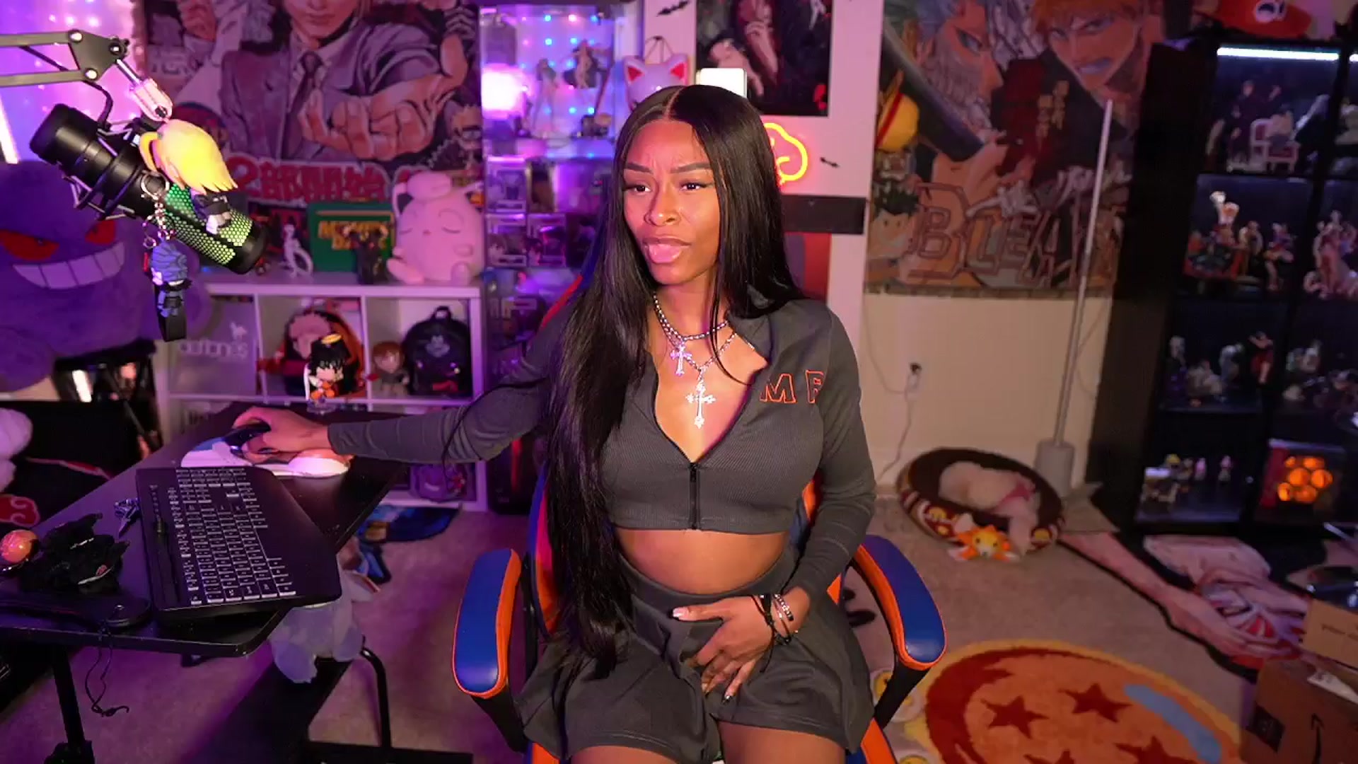 Gallery image thumbnail from LoveZia's myfreecams stream on, 05/20/2024, 03:36 image 20 of 20