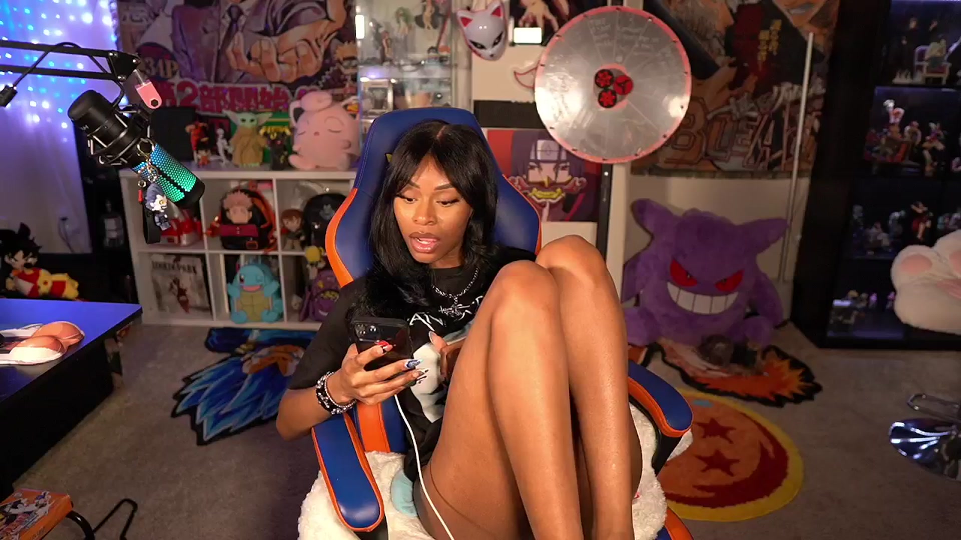 Gallery image thumbnail from LoveZia's myfreecams stream on, 06/07/2024, 04:11 image 13 of 20