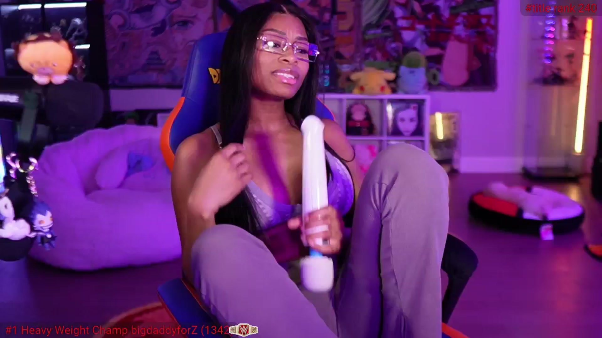 Gallery image thumbnail from LoveZia's myfreecams stream on, 01/04/2025, 05:59 image 6 of 20