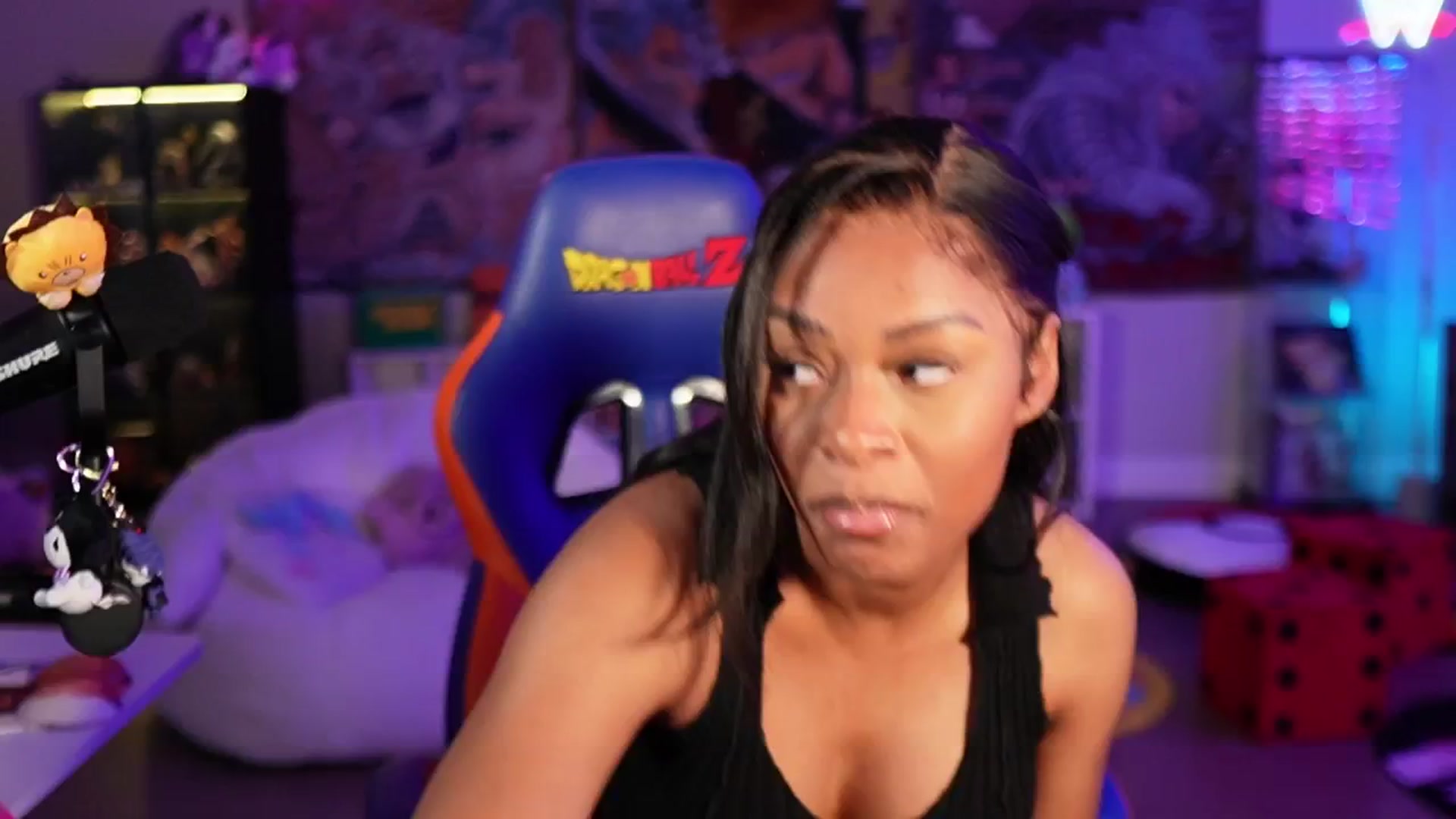 Gallery image thumbnail from LoveZia's myfreecams stream on, 03/23/2025, 01:02 image 5 of 20