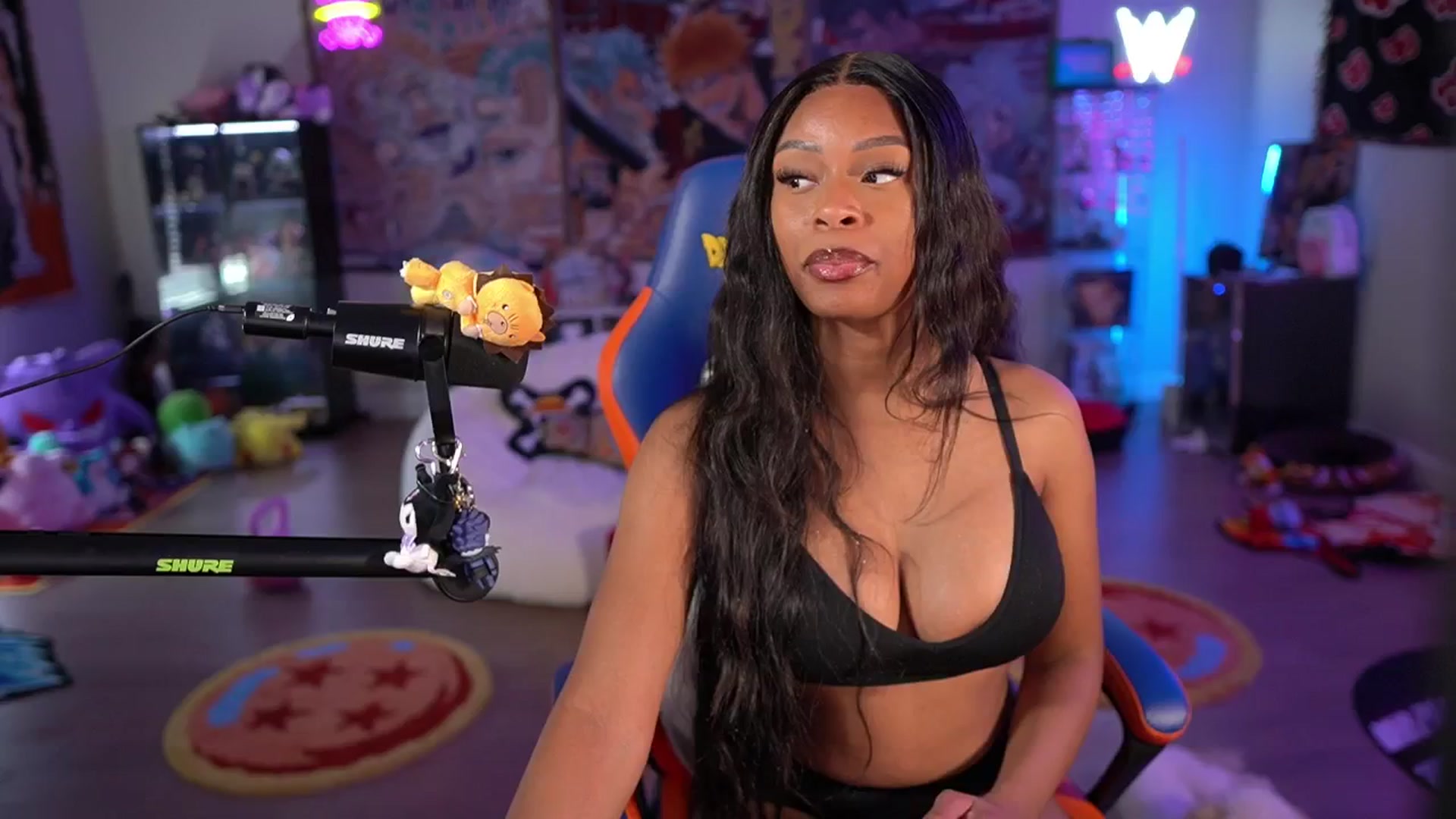 Gallery image thumbnail from LoveZia's myfreecams stream on, 06/16/2025, 20:33 image 12 of 20