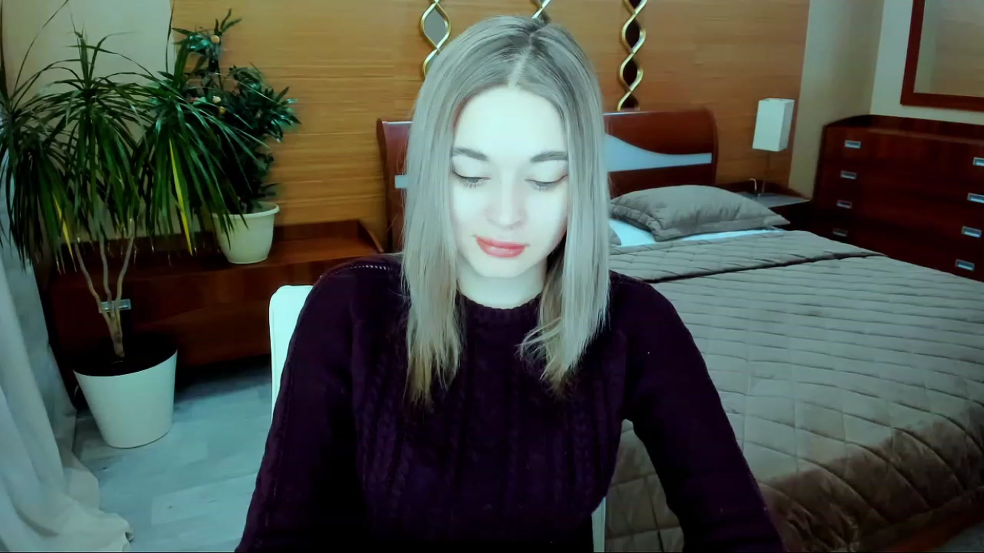 Gallery image thumbnail from Love_Aura's myfreecams stream on, 02/06/2023, 02:45 image 3 of 20