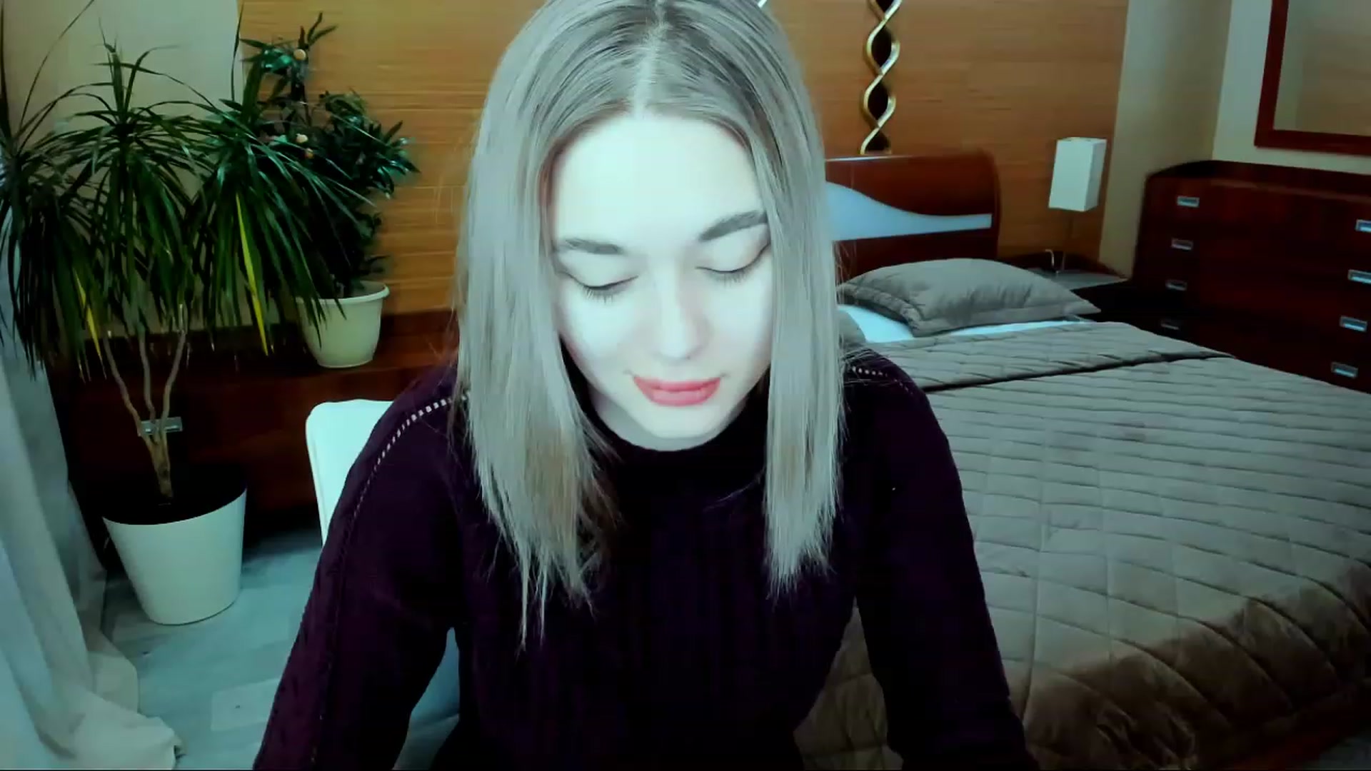 Gallery image thumbnail from Love_Aura's myfreecams stream on, 02/06/2023, 02:45 image 12 of 20