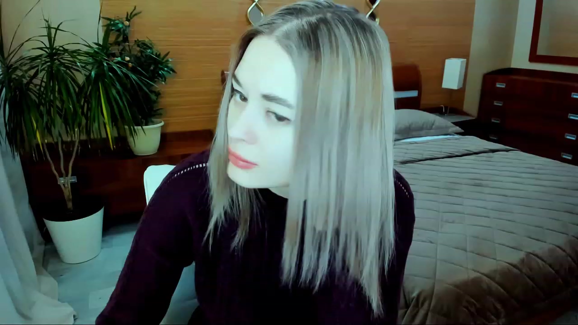 Gallery image thumbnail from Love_Aura's myfreecams stream on, 02/06/2023, 02:45 image 15 of 20