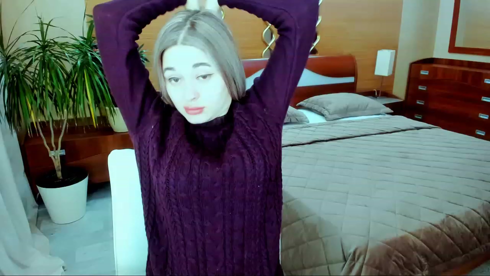 Gallery image thumbnail from Love_Aura's myfreecams stream on, 02/06/2023, 02:45 image 5 of 20