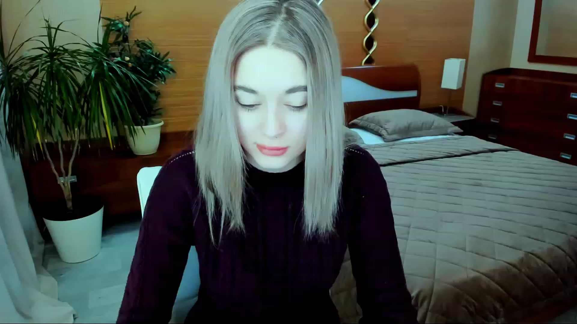 Gallery image thumbnail from Love_Aura's myfreecams stream on, 02/06/2023, 02:45 image 19 of 20