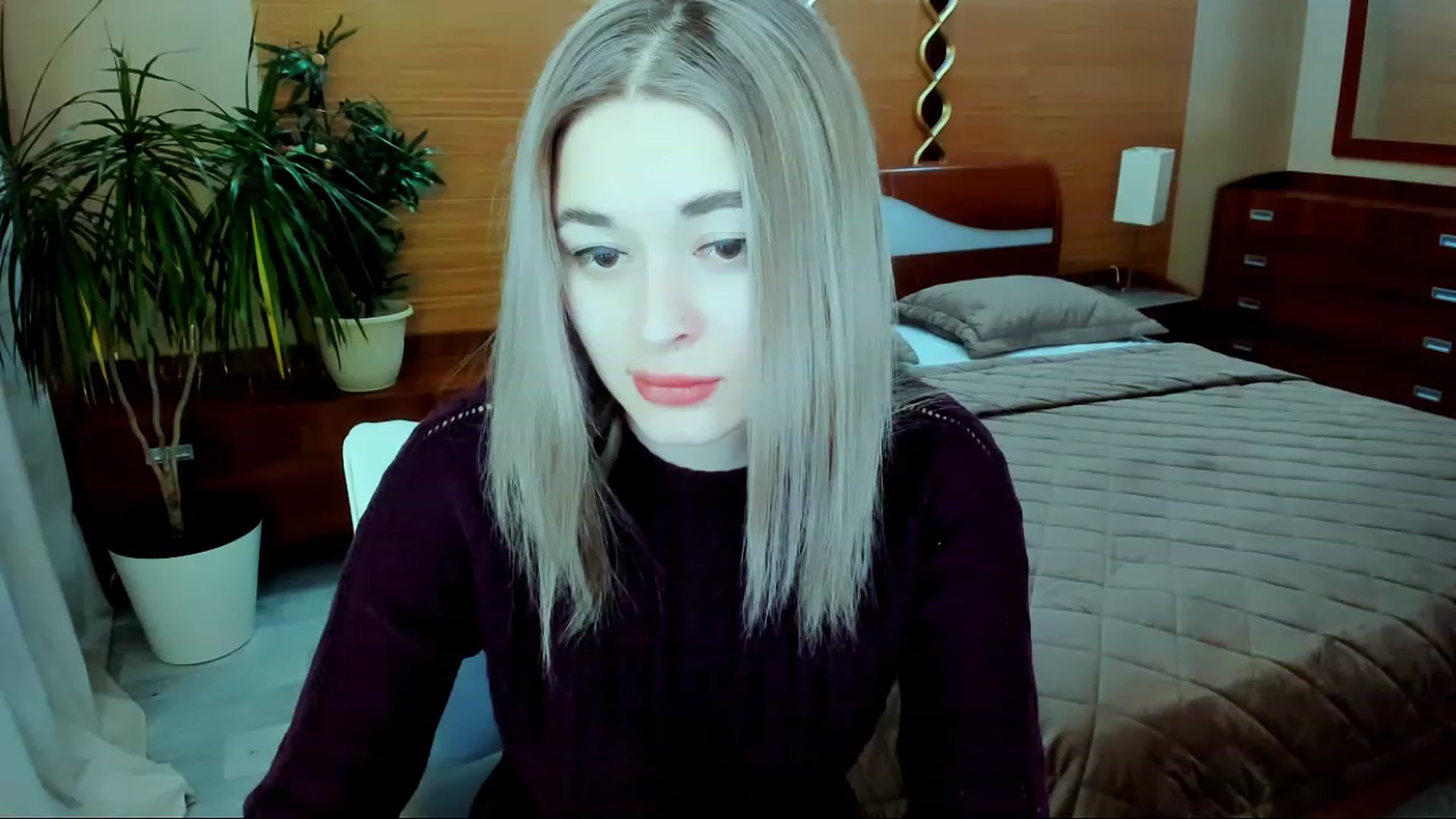 Gallery image thumbnail from Love_Aura's myfreecams stream on, 02/06/2023, 02:45 image 16 of 20