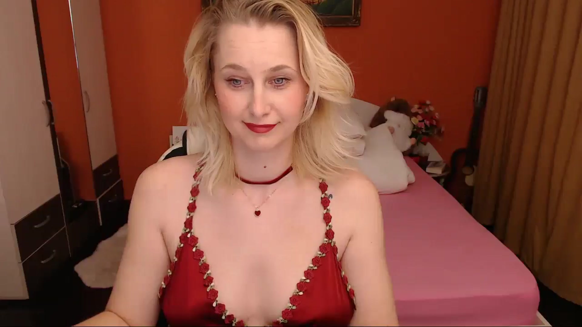 Gallery image thumbnail from LoveeSunshine's myfreecams stream on, 03/08/2026, 20:11 image 20 of 20